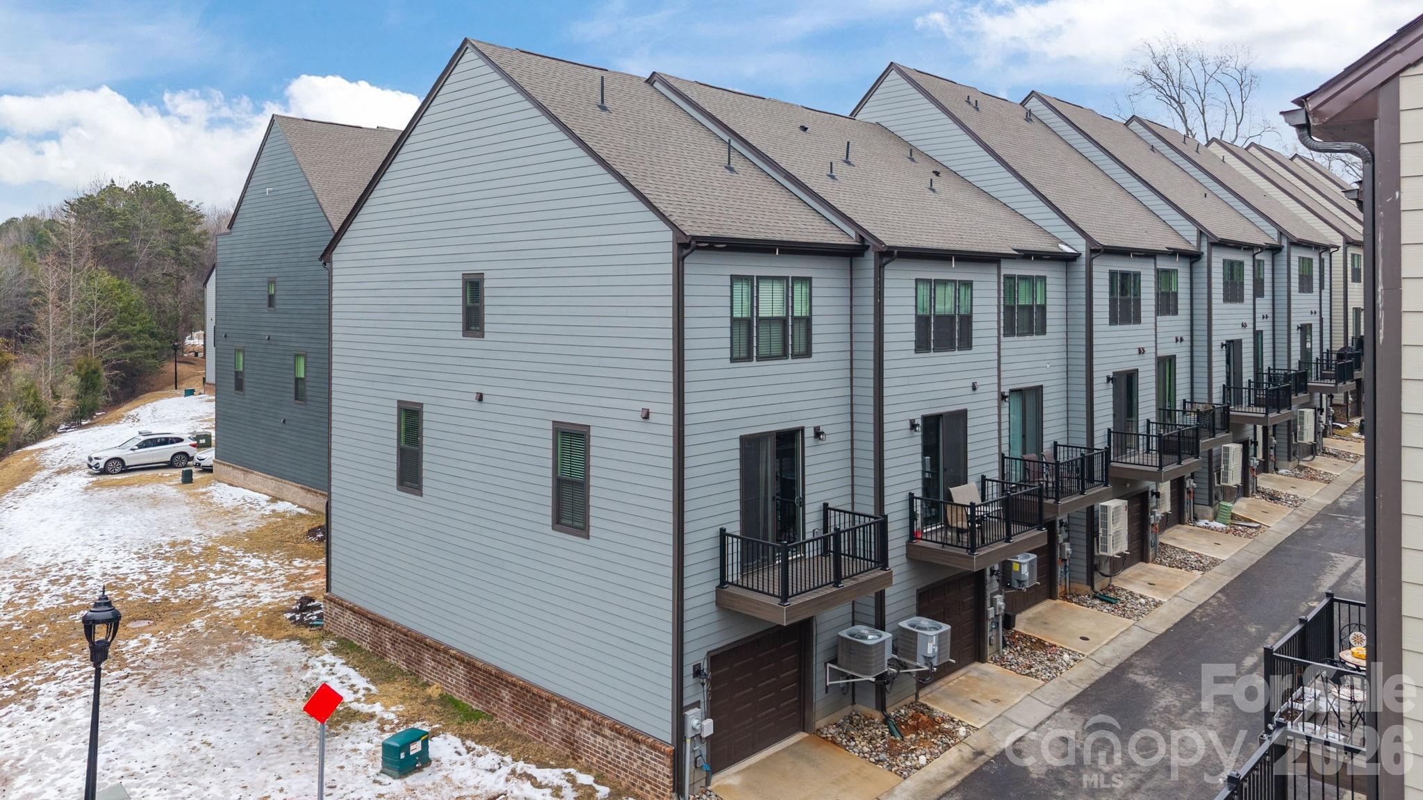 Anderson Townhomes - Residential