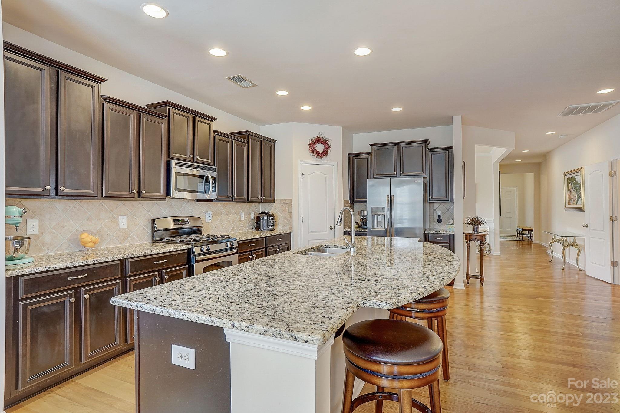 Wellesley East - Residential