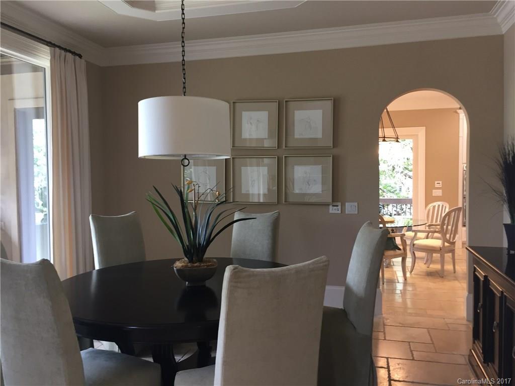 The Peninsula - Residential