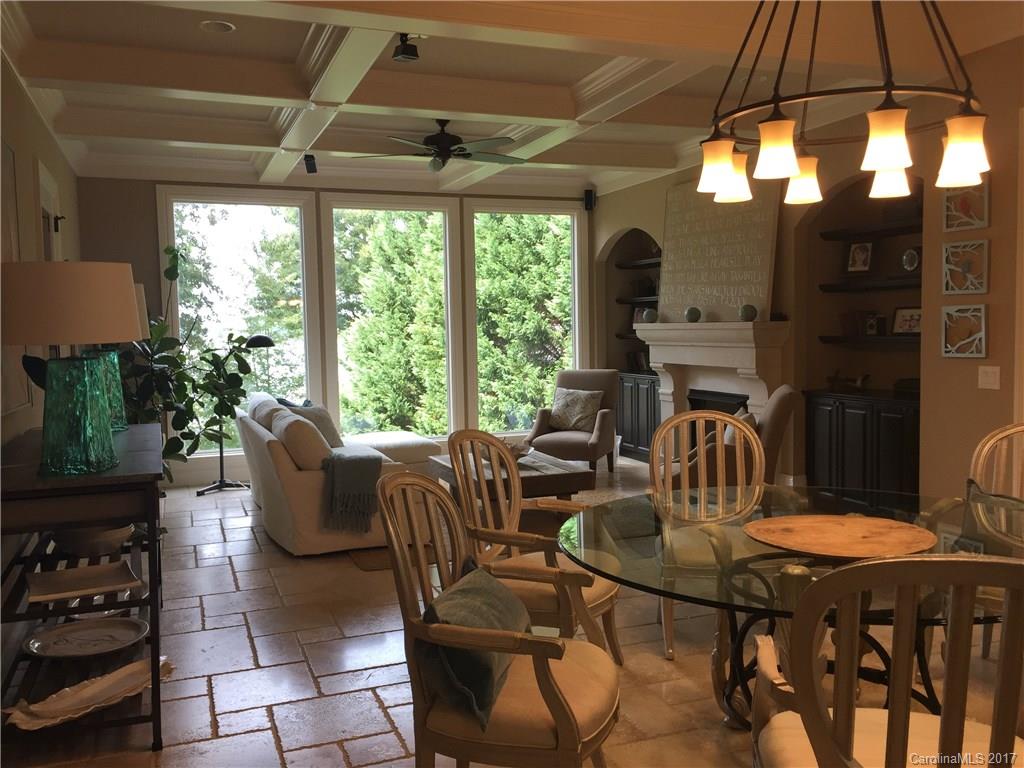 The Peninsula - Residential