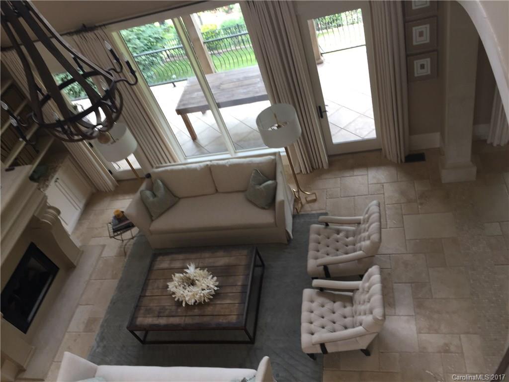 The Peninsula - Residential