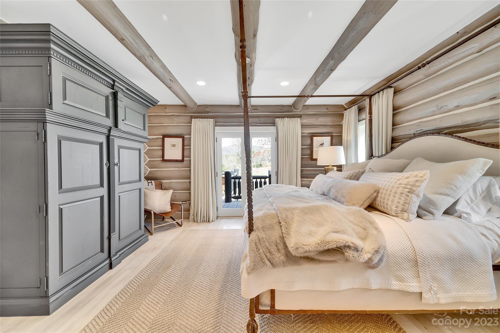 Lake Toxaway Estates - Residential