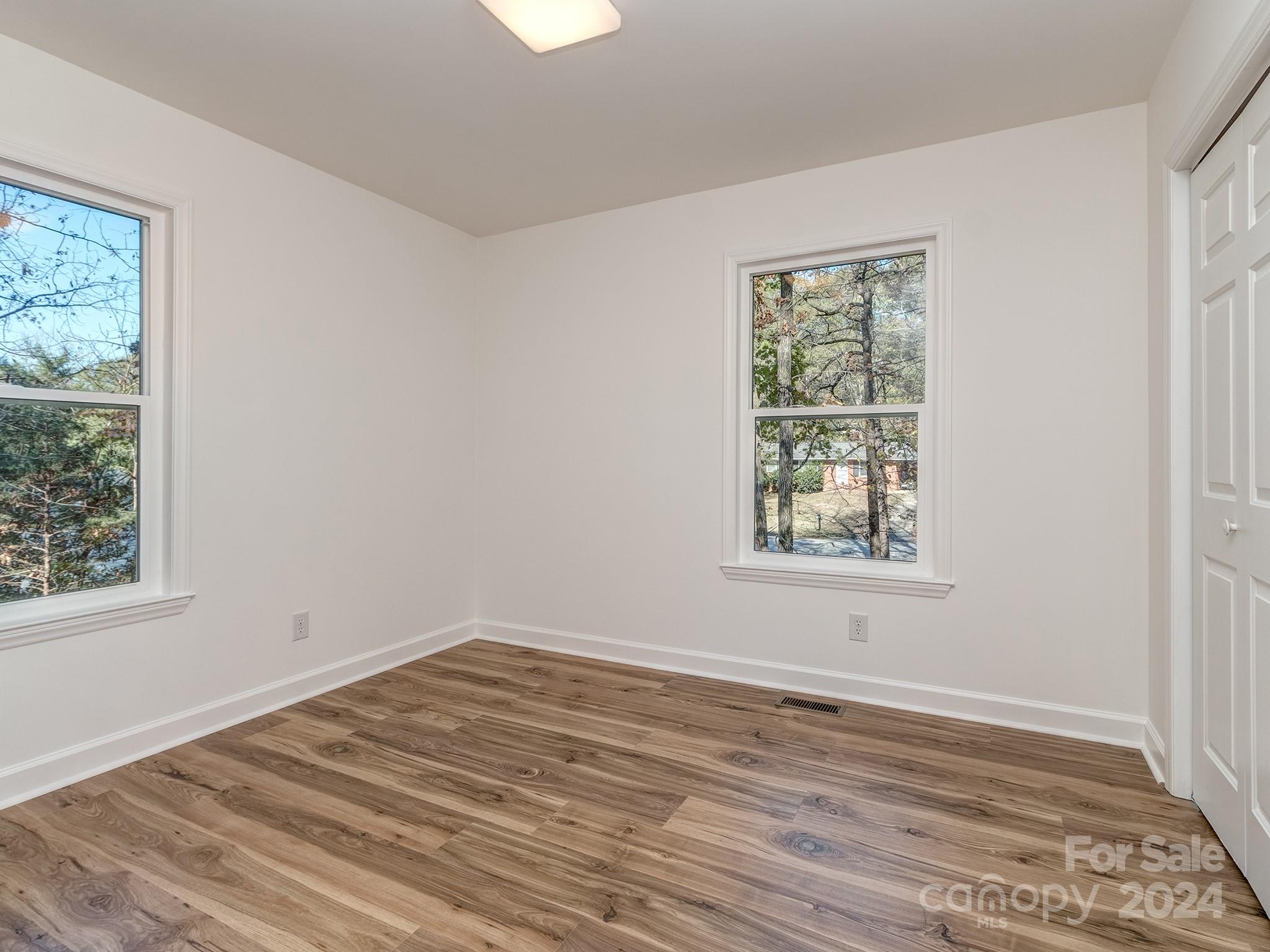 Midbrook - Residential