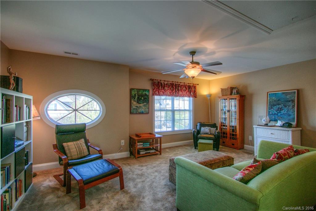 South Point Ridge - Residential