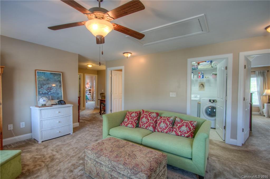 South Point Ridge - Residential