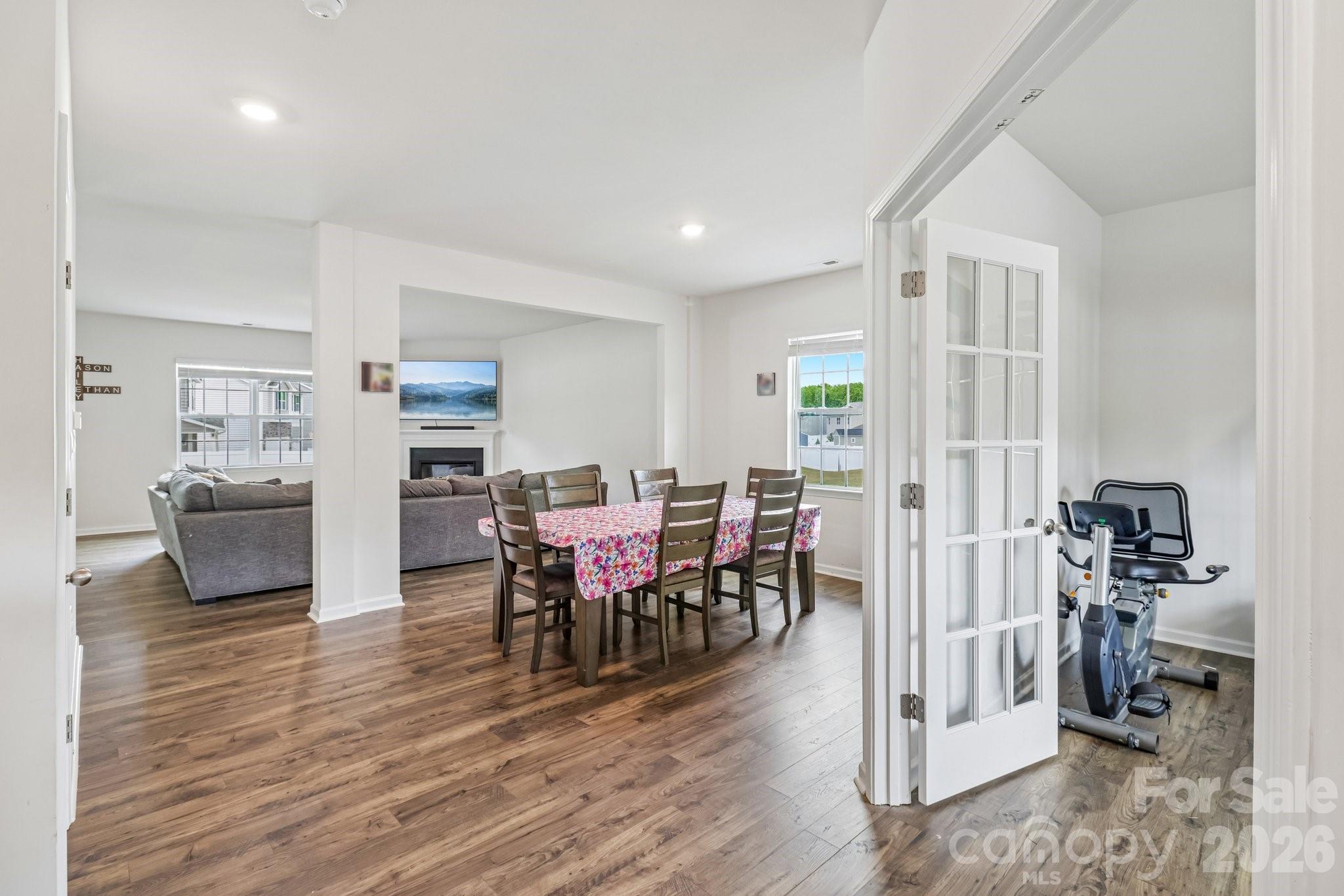 Crossroads - Residential
