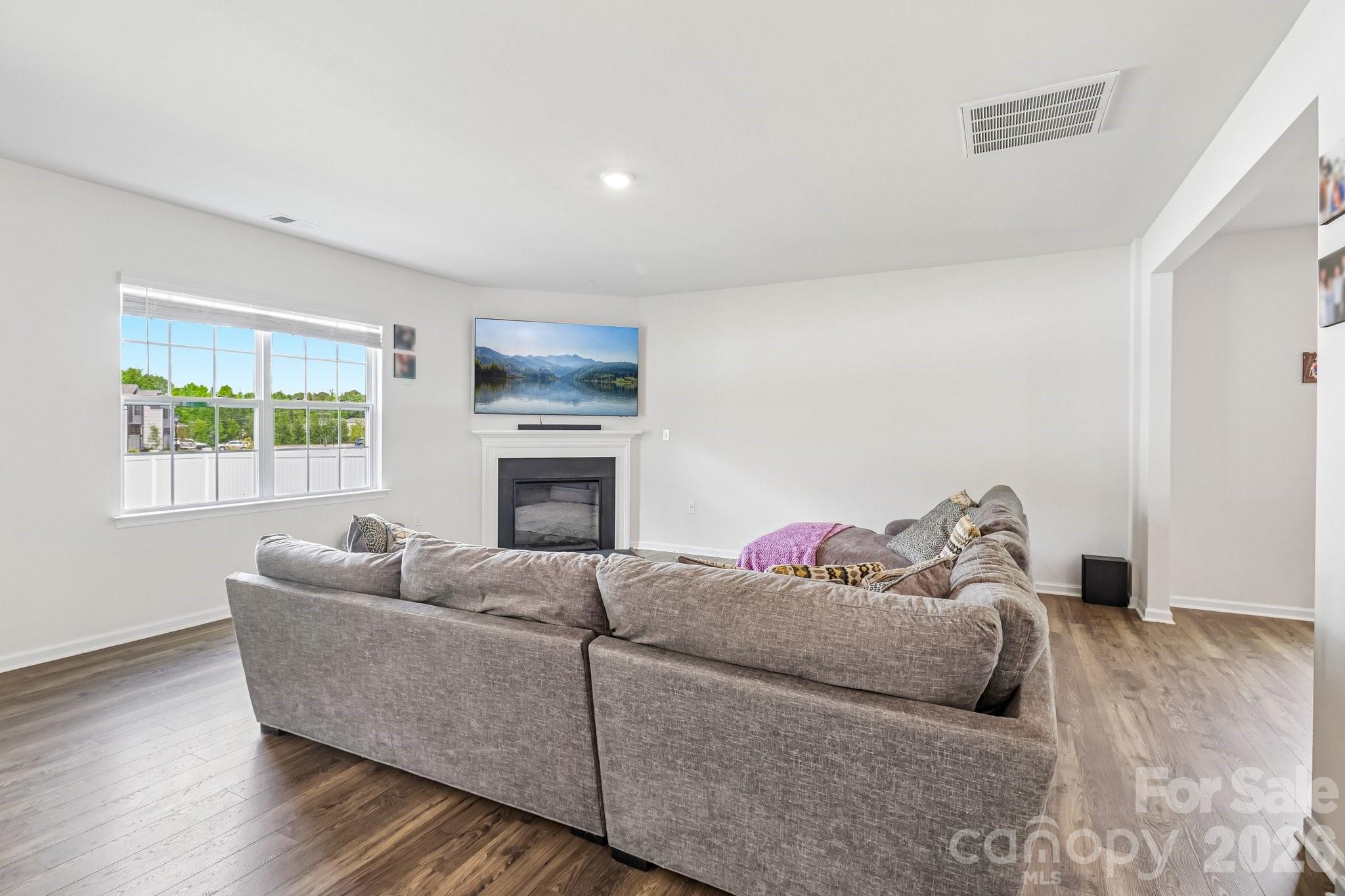 Crossroads - Residential