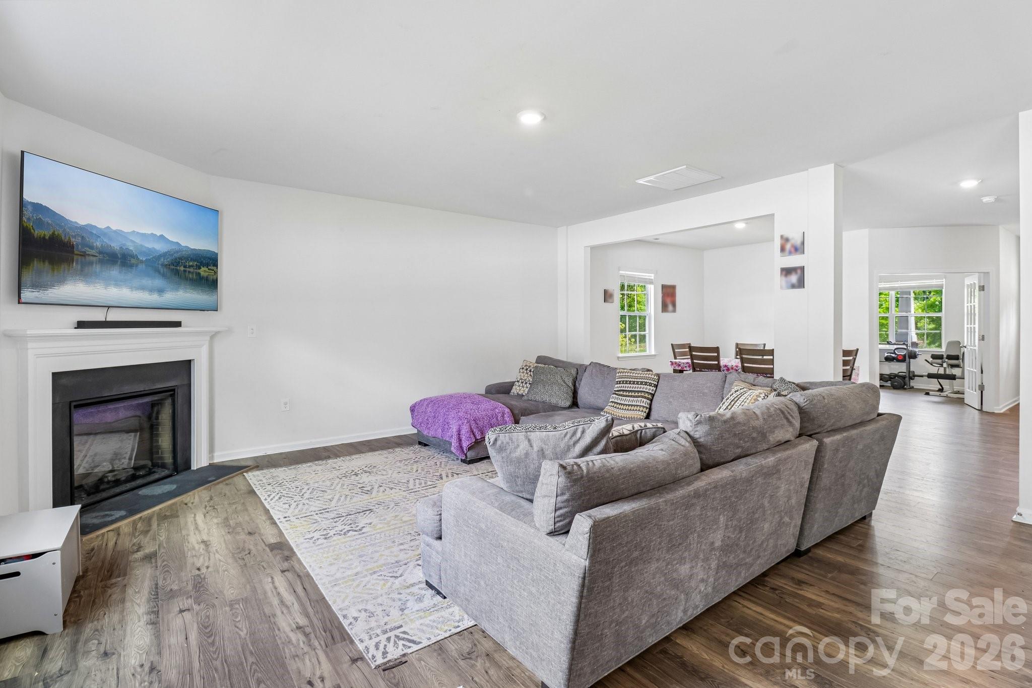 Crossroads - Residential