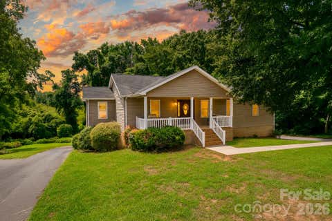 Photo of 116 Brewer Lane, Mooresville, NC 28115 (MLS # 4413014)