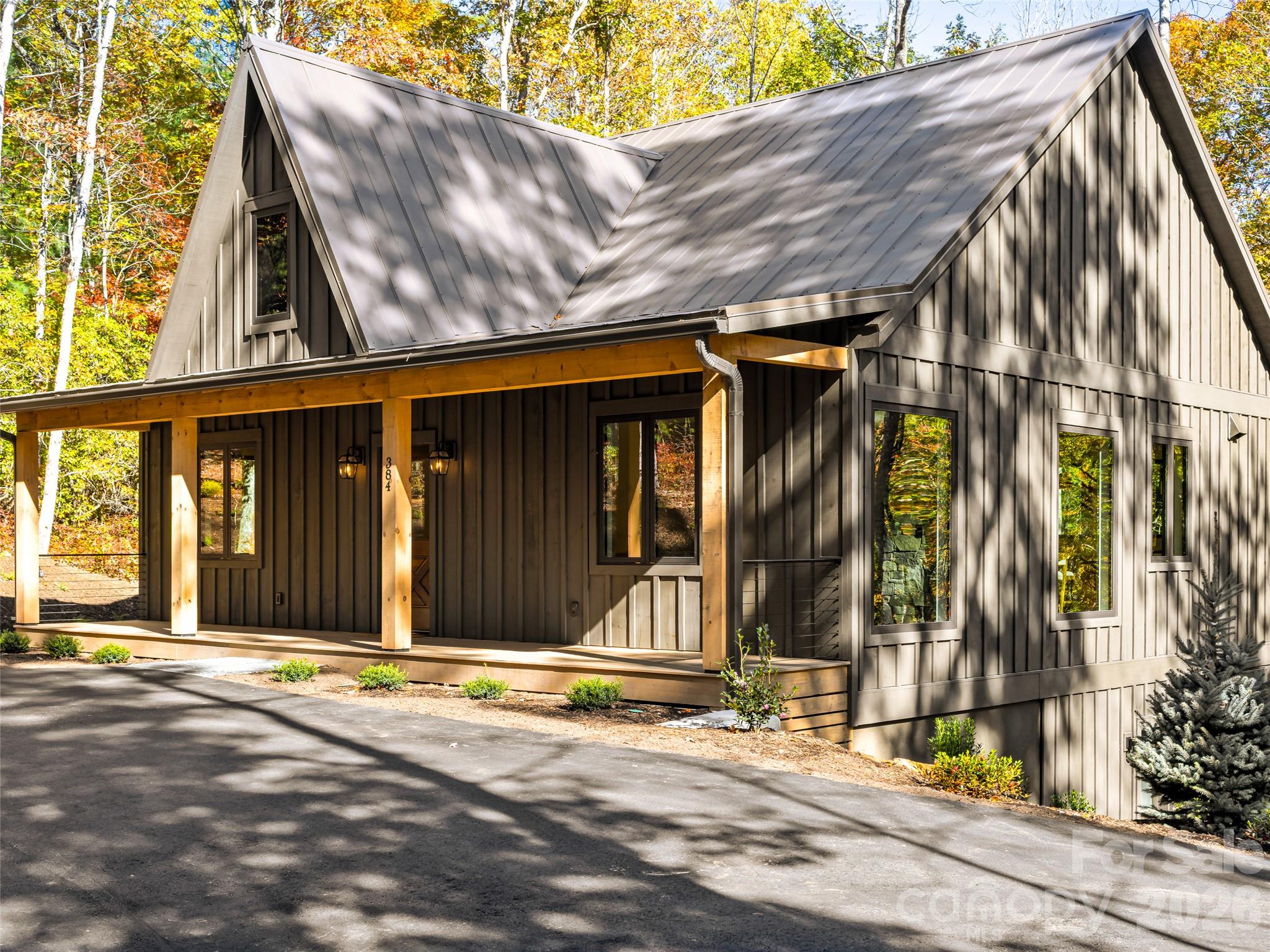 384 Green Hollow Lane