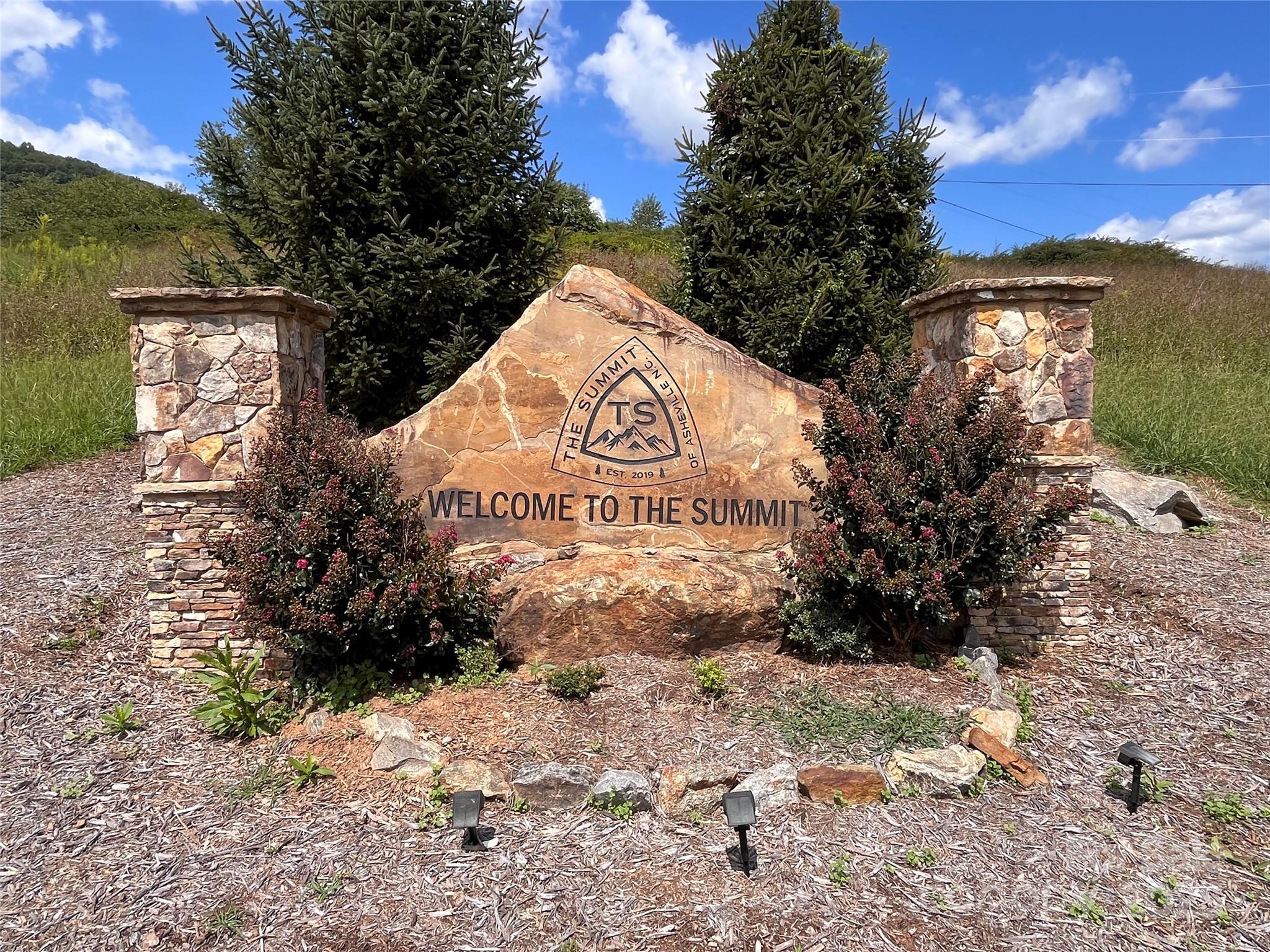 4 Summit View Drive 4