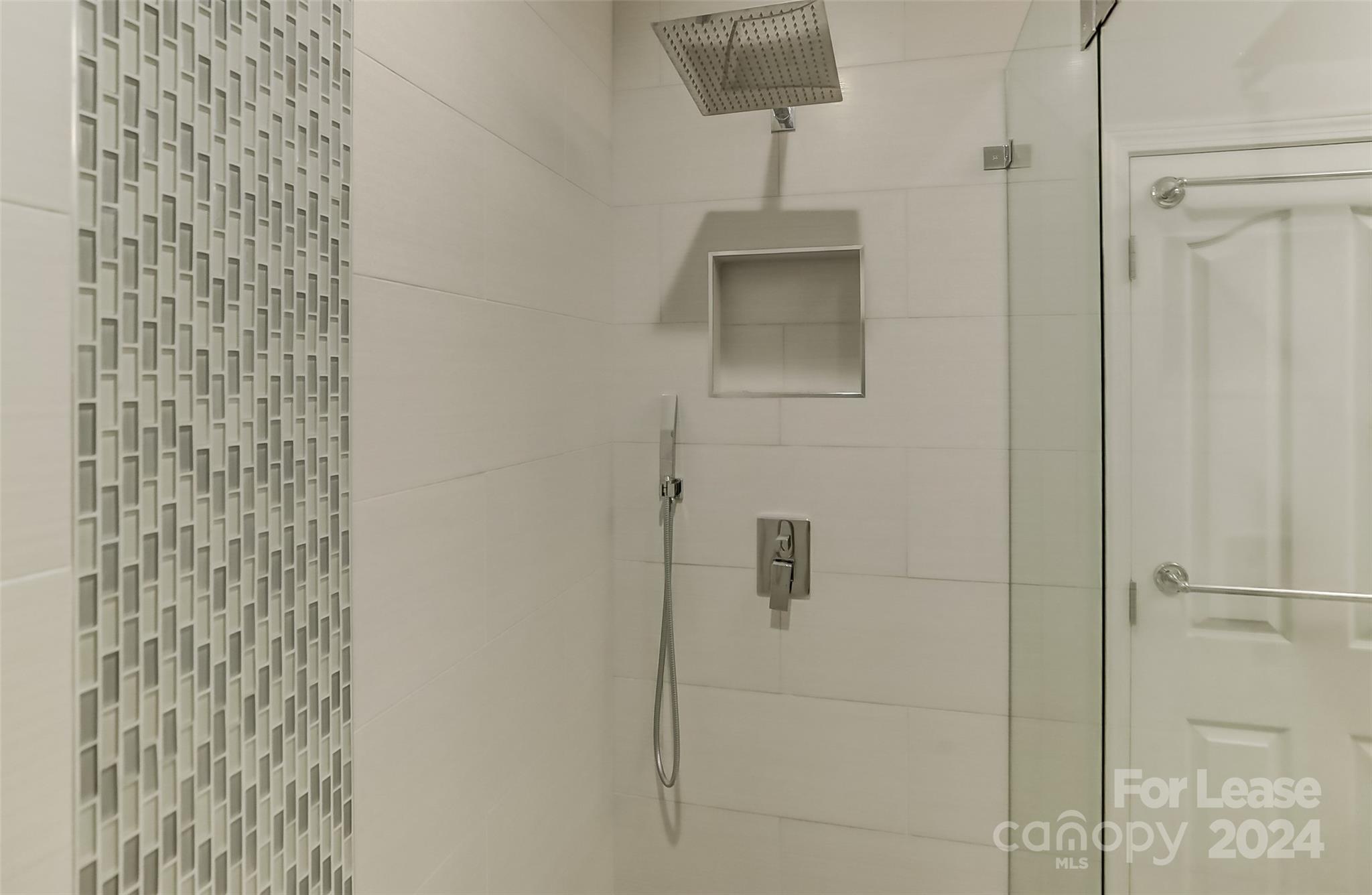 Baxter Village - Residential Lease