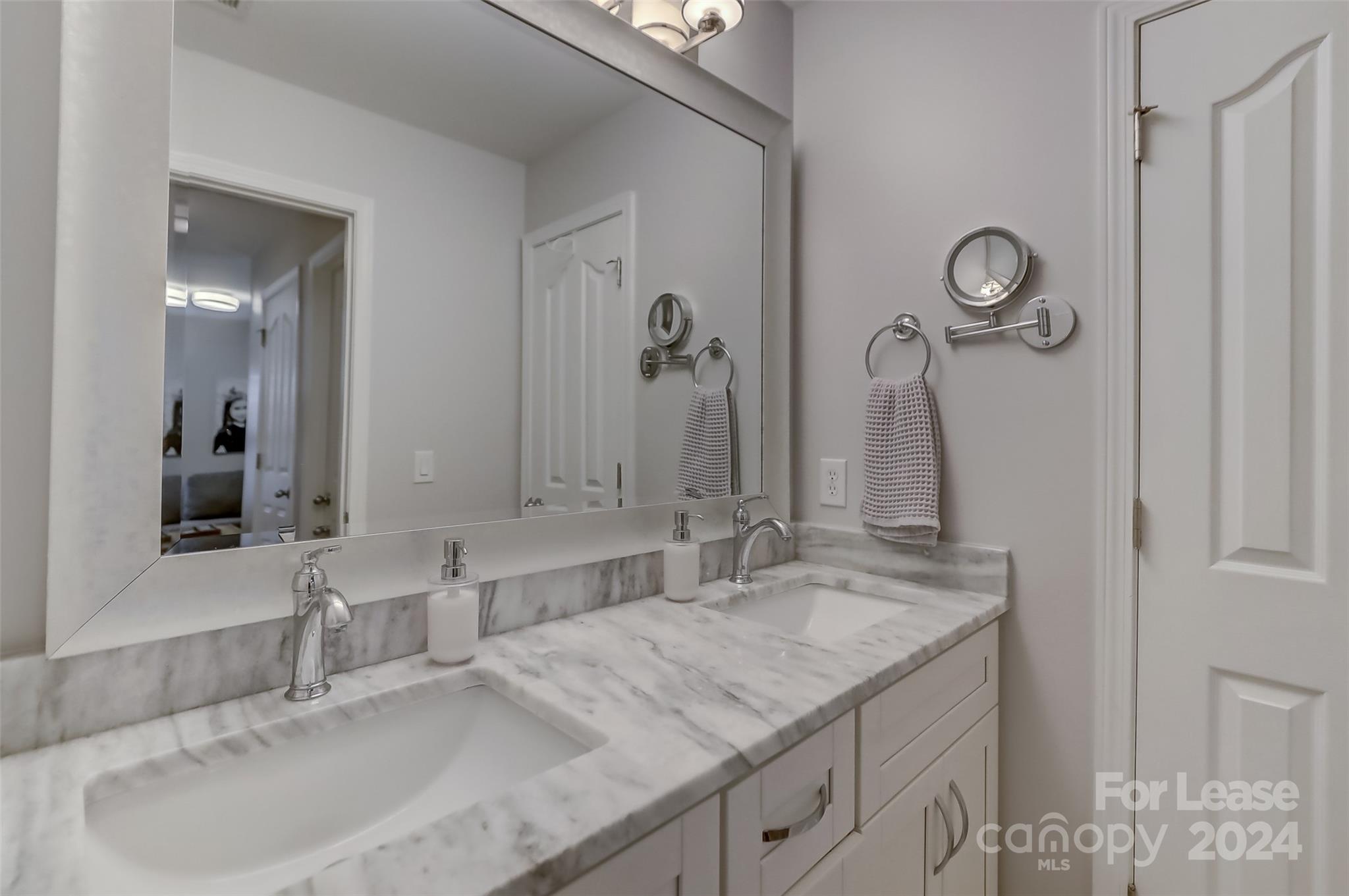 Baxter Village - Residential Lease