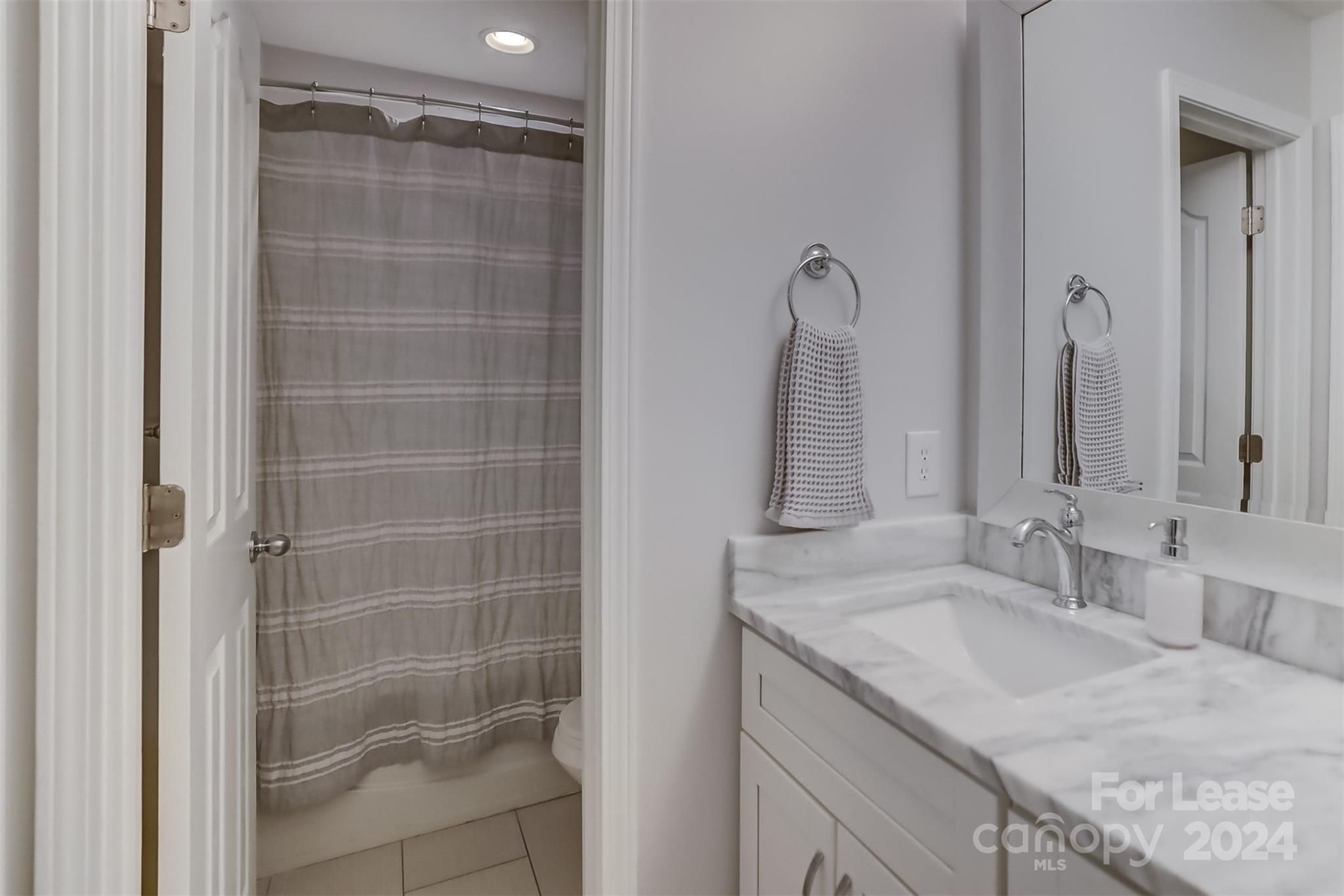 Baxter Village - Residential Lease