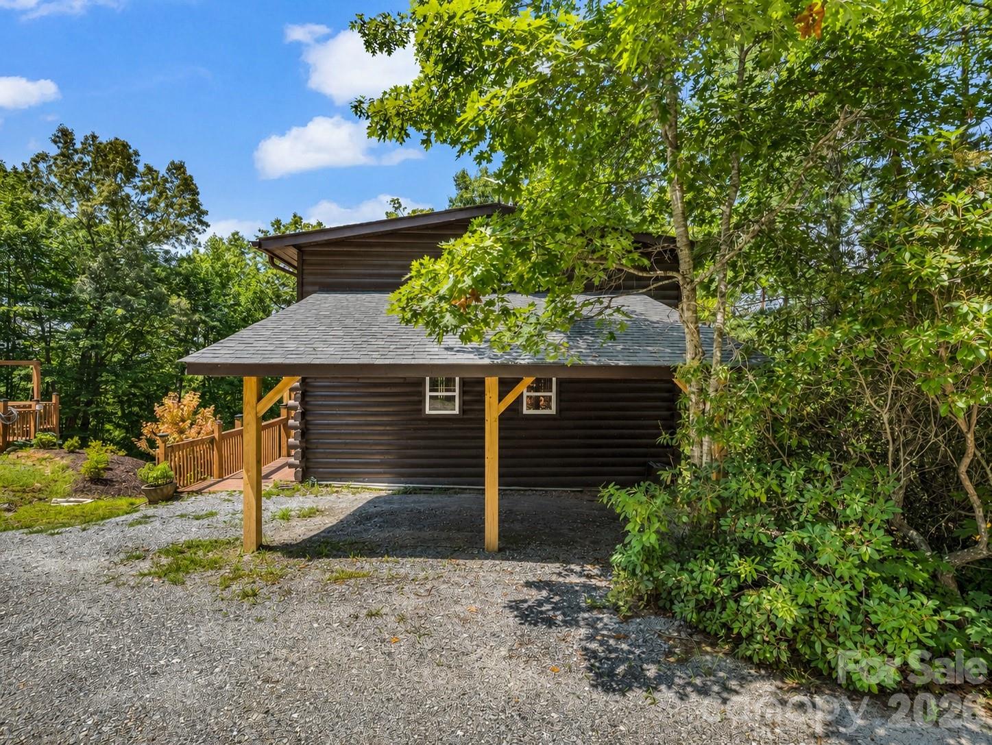 180 Mountain Ridge Drive