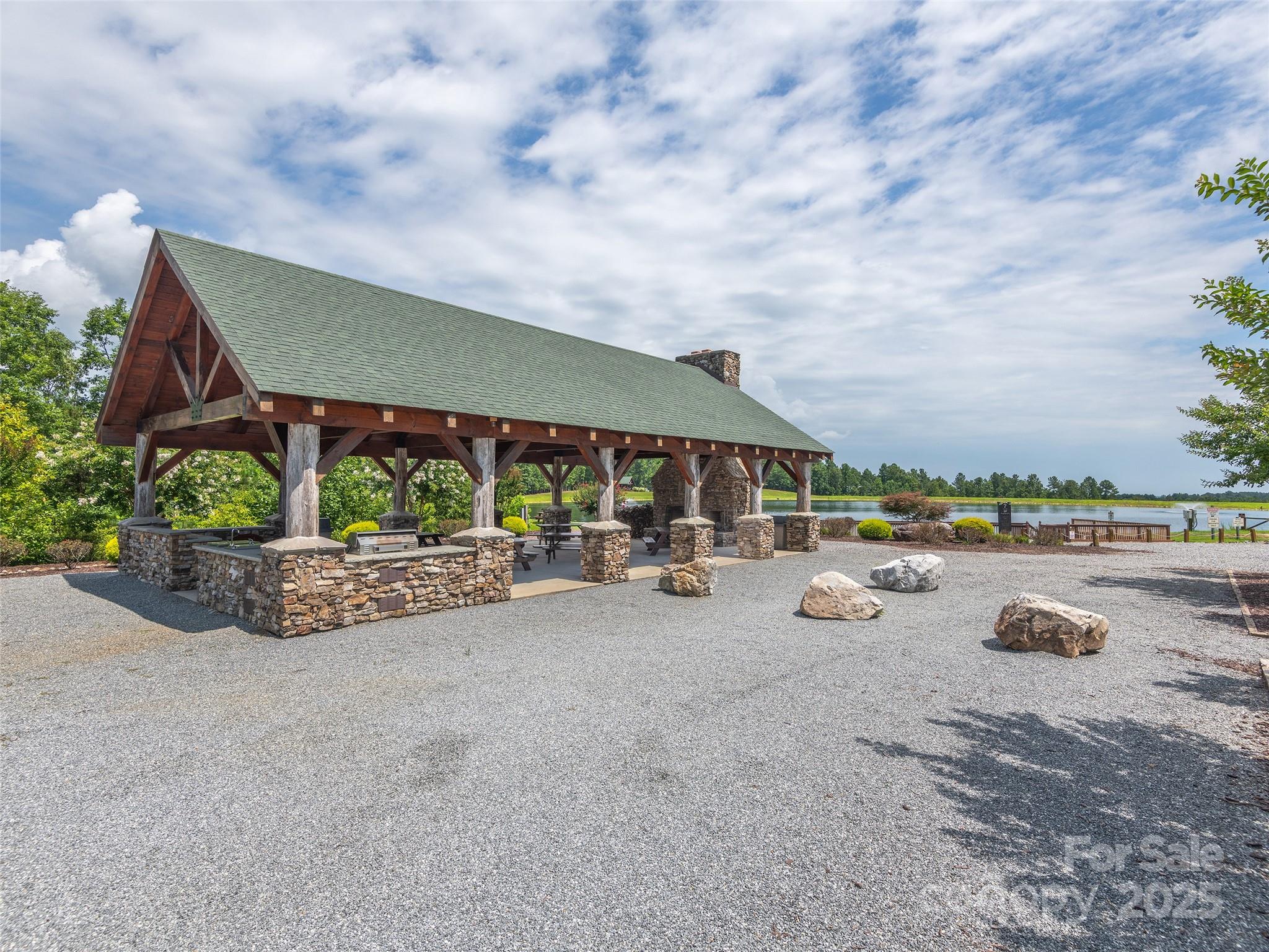 Grandview Peaks - Residential