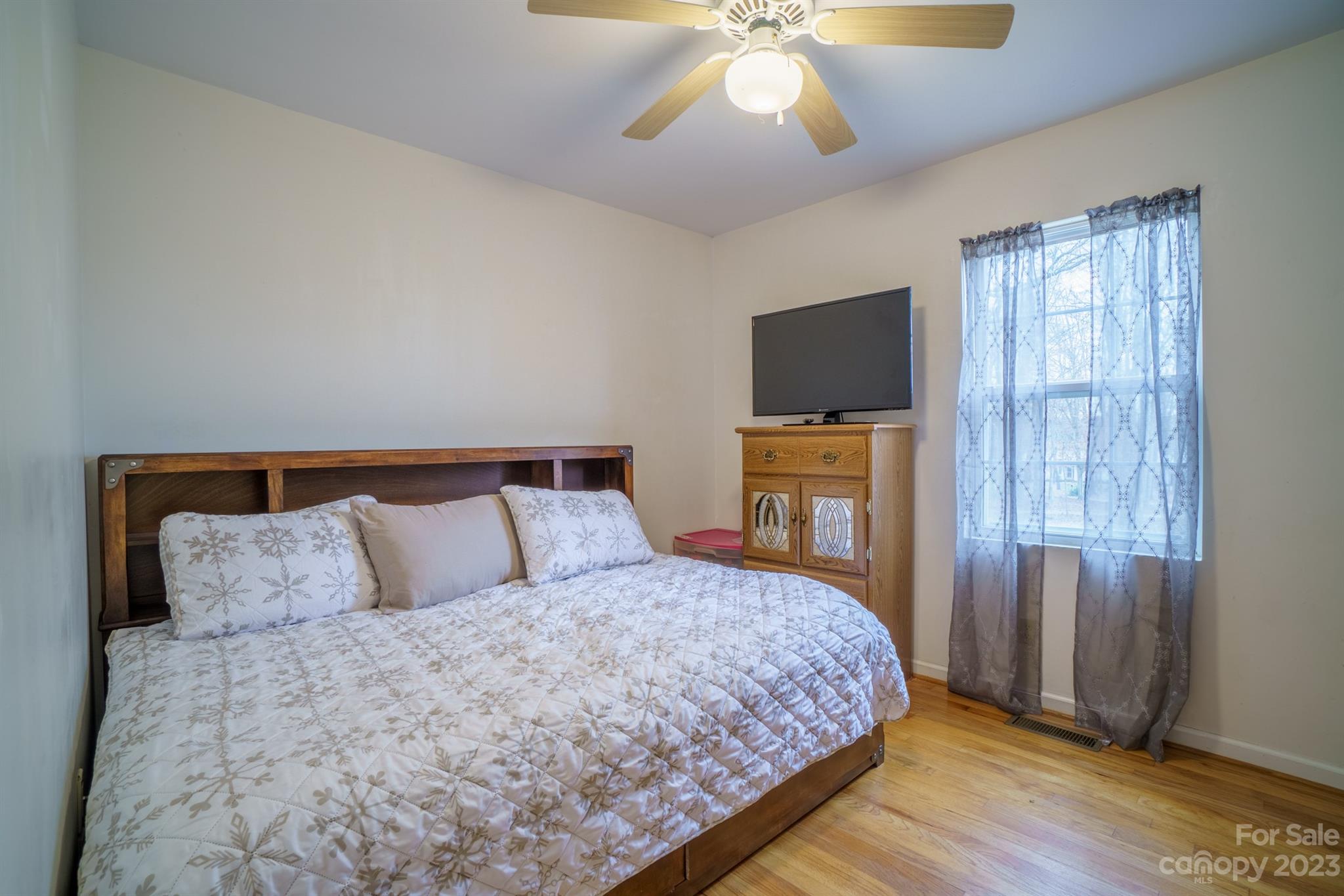 Mt Vernon Acres - Residential