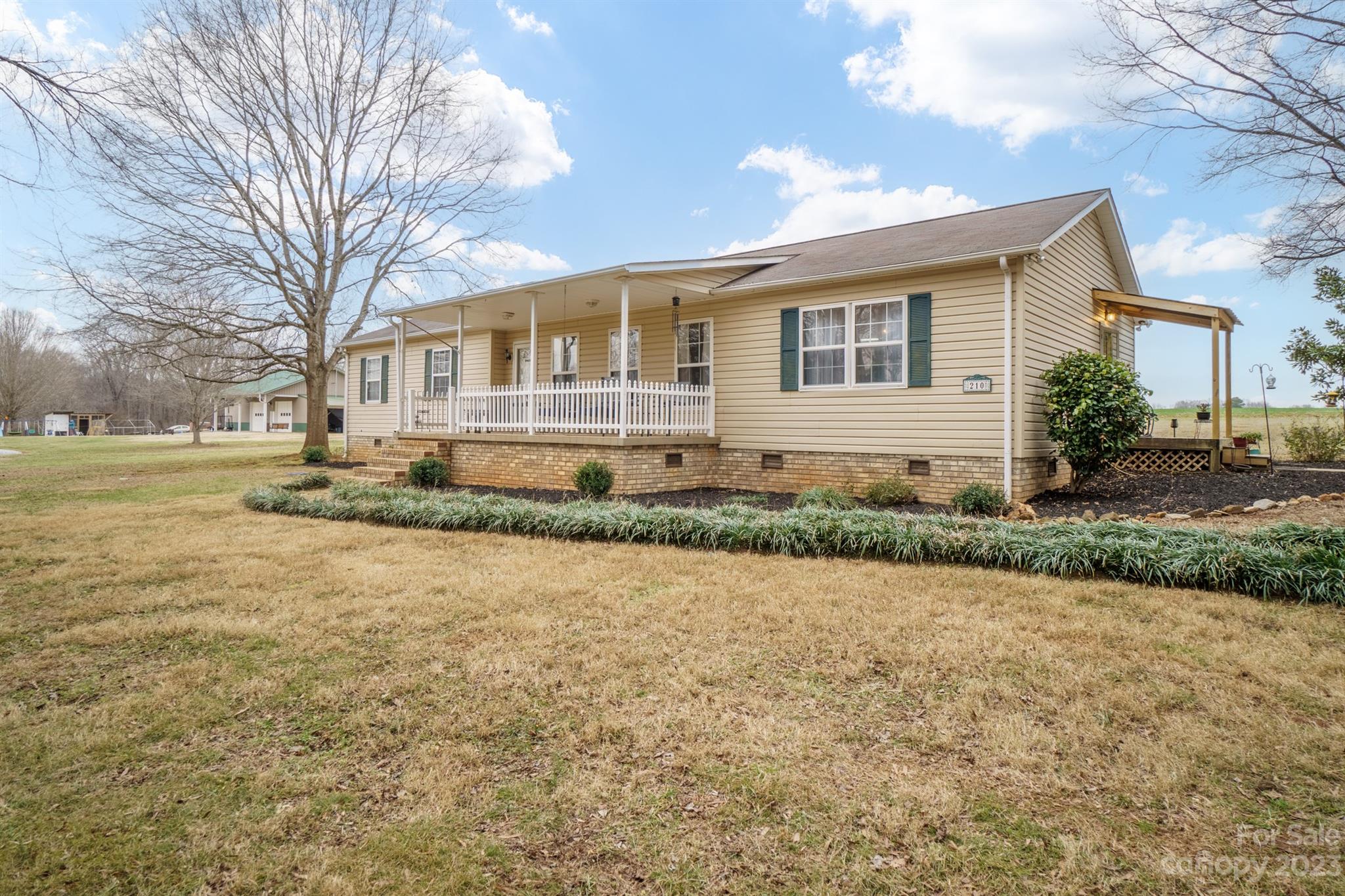 Mt Vernon Acres - Residential