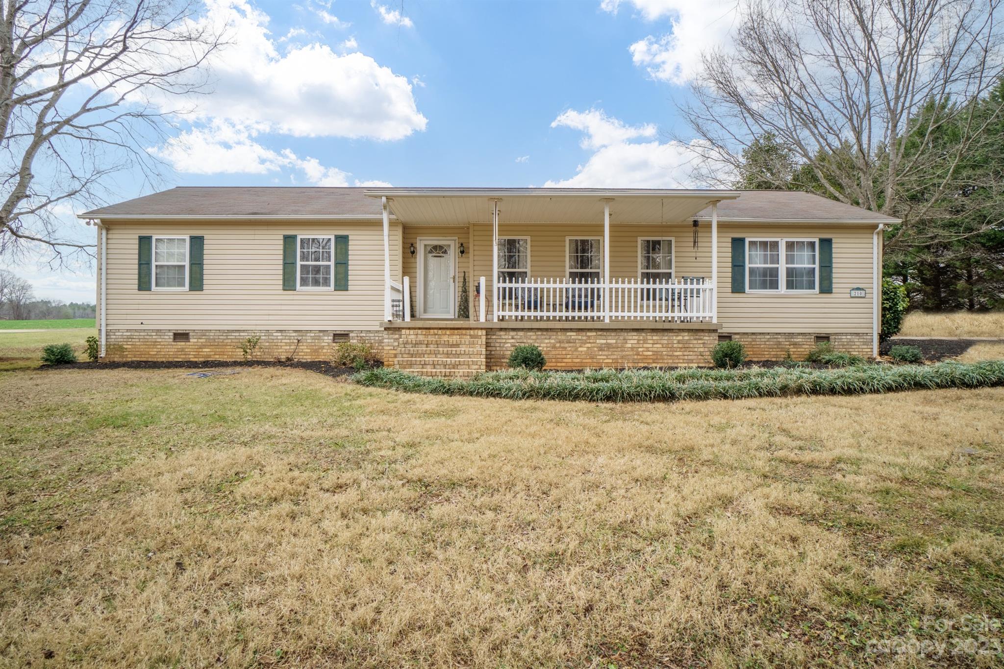 Mt Vernon Acres - Residential