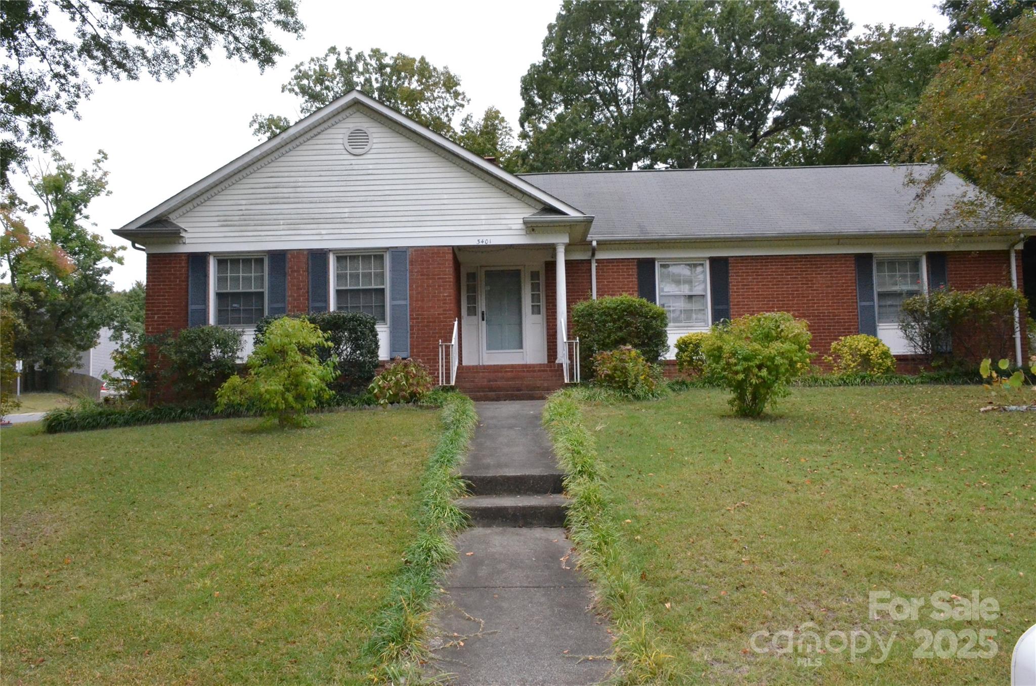 3401 Aspendale Lane