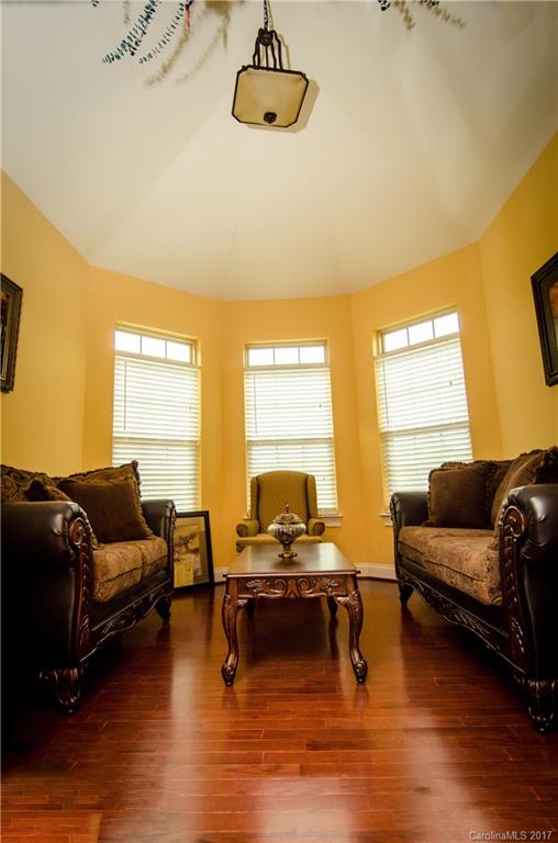 Glenmoor - Residential