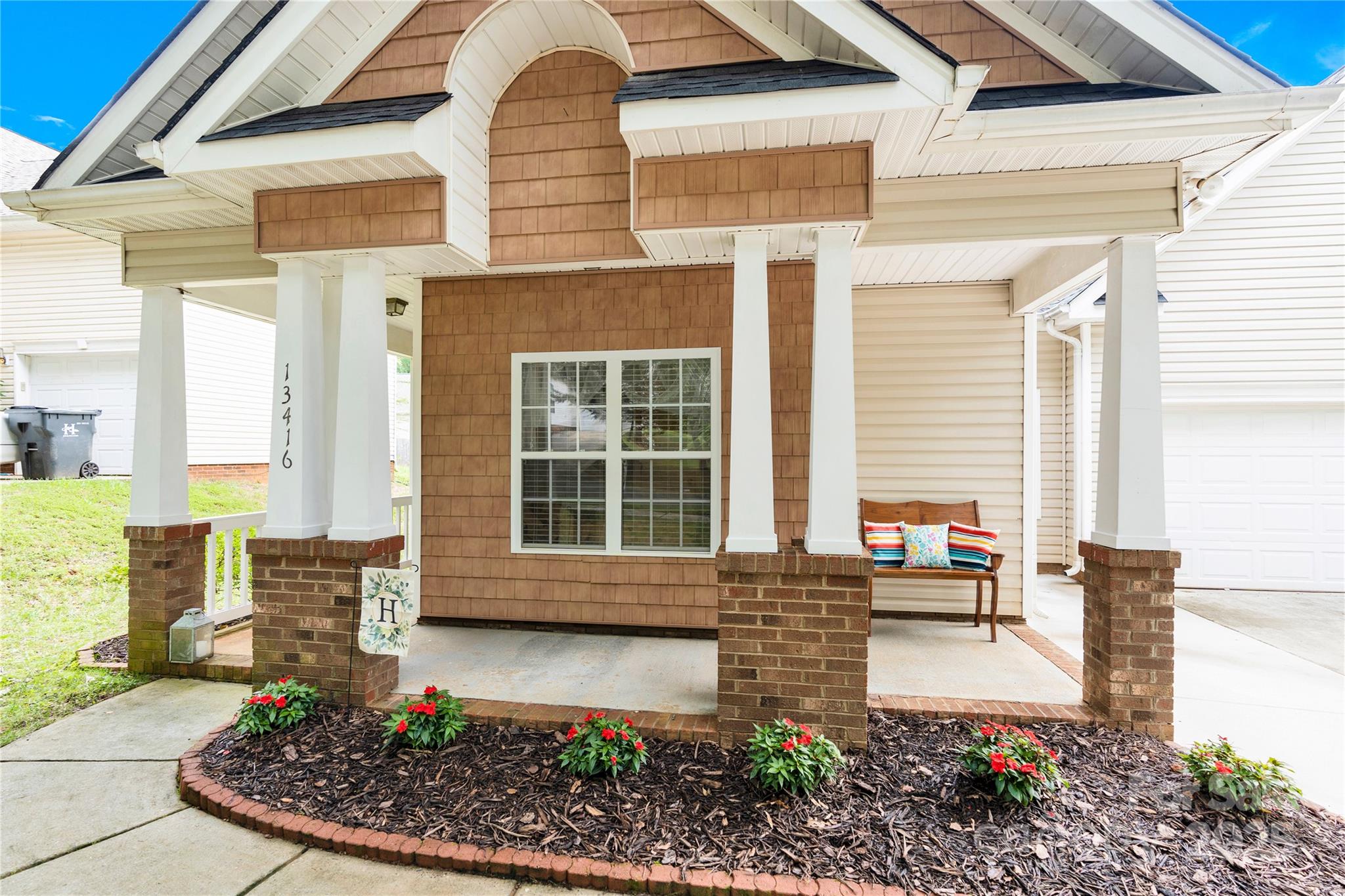 13416 Glenwyck Lane