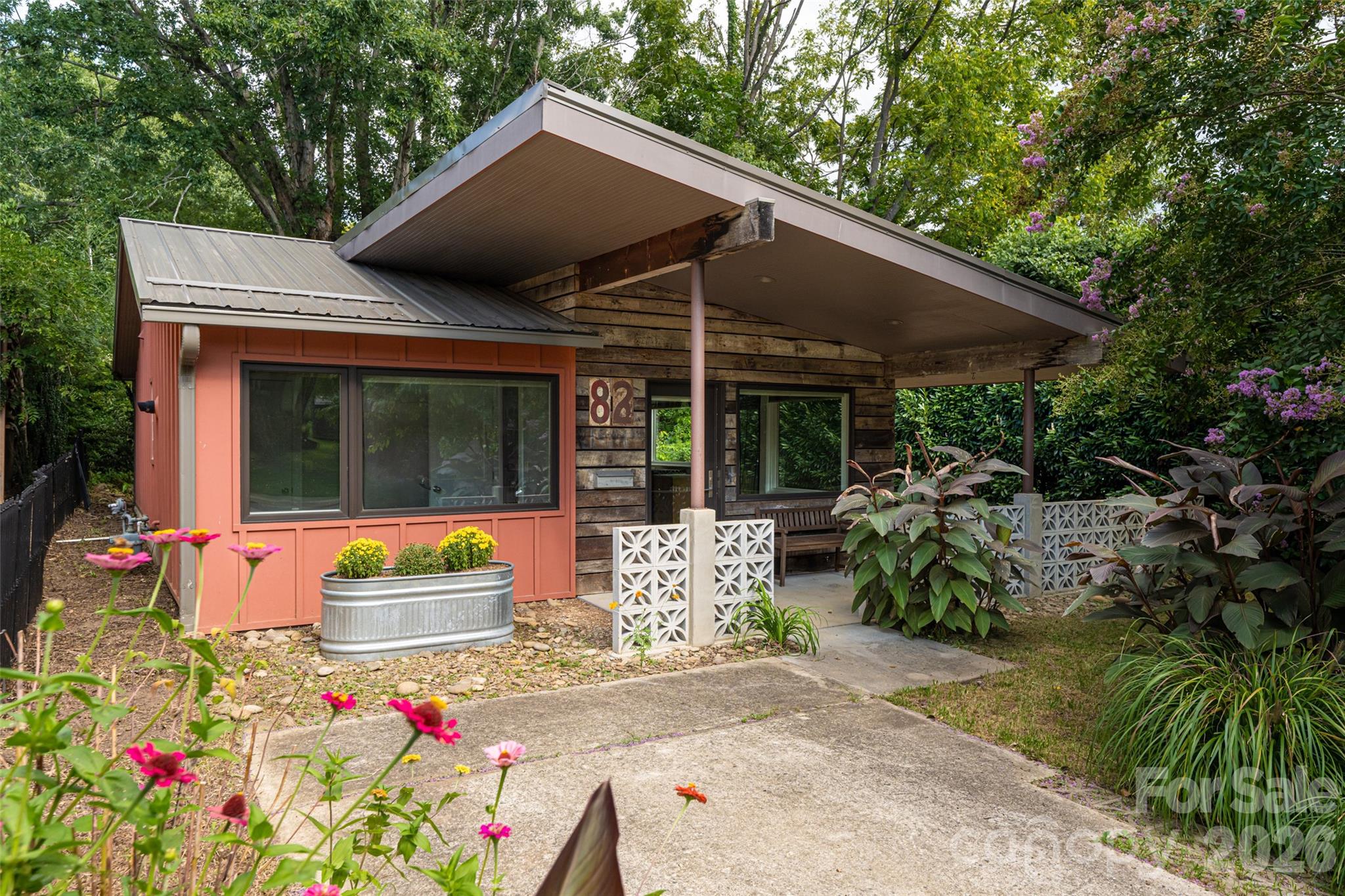 82 Mount Clare Avenue