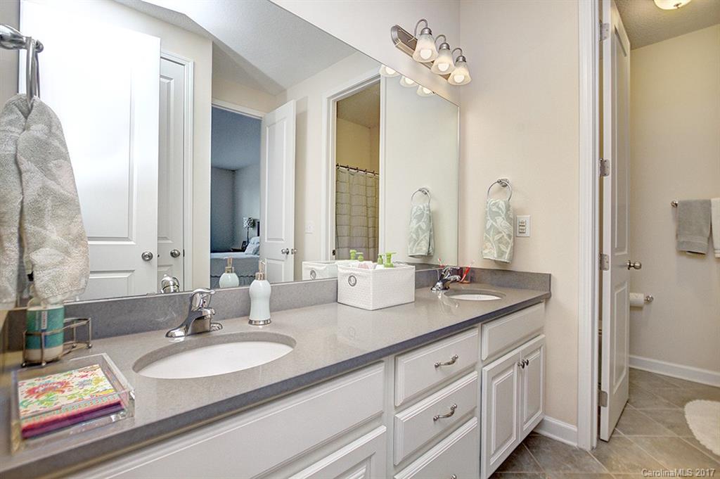 Shelly Woods - Residential