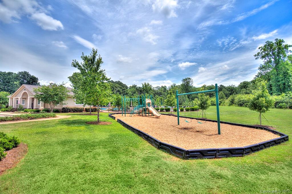 Shelly Woods - Residential