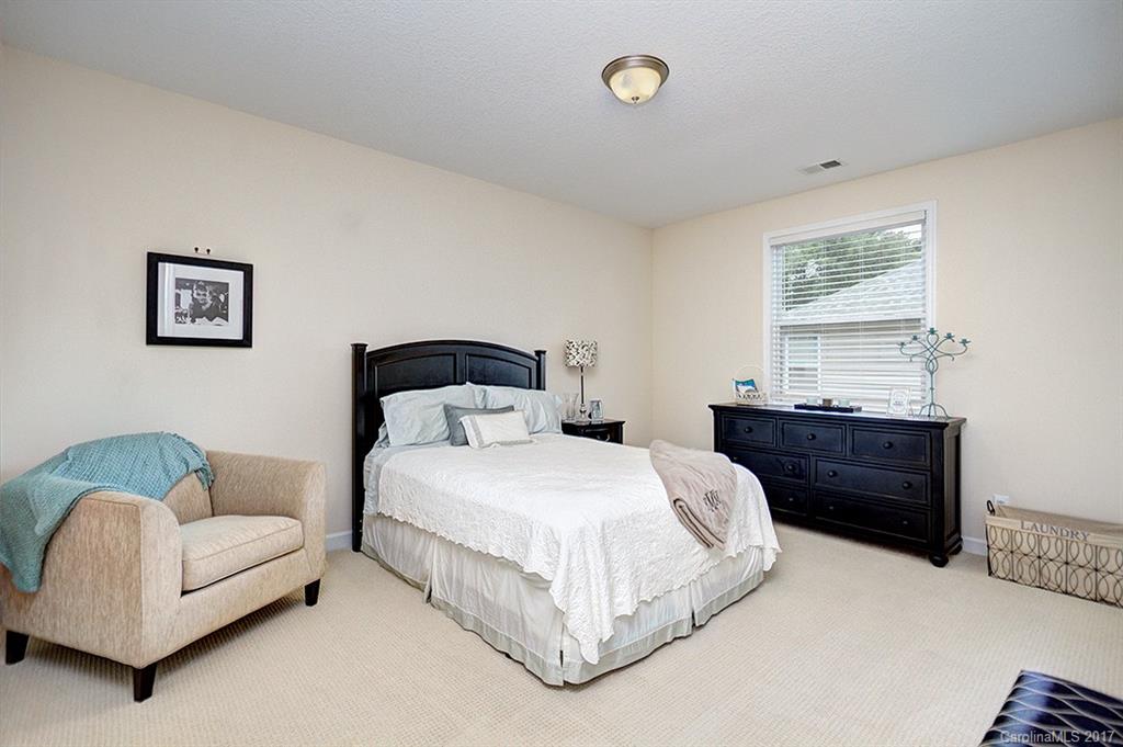 Shelly Woods - Residential