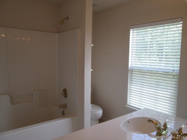 Reavencrest - Residential Lease