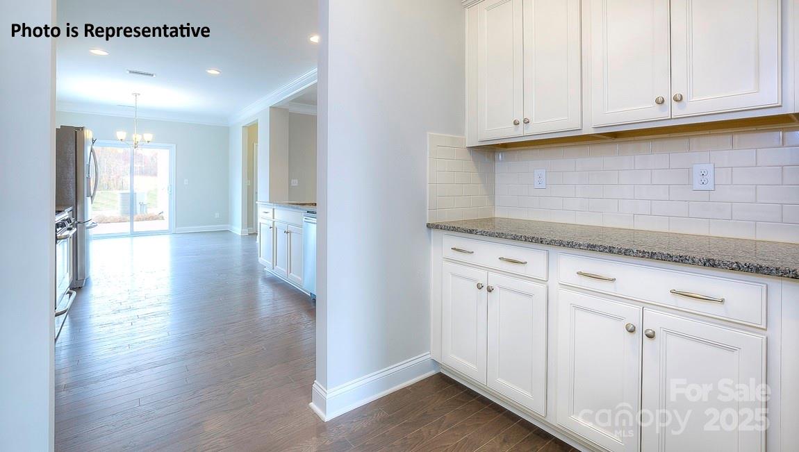 9013 Sawtooth Oak Alley
