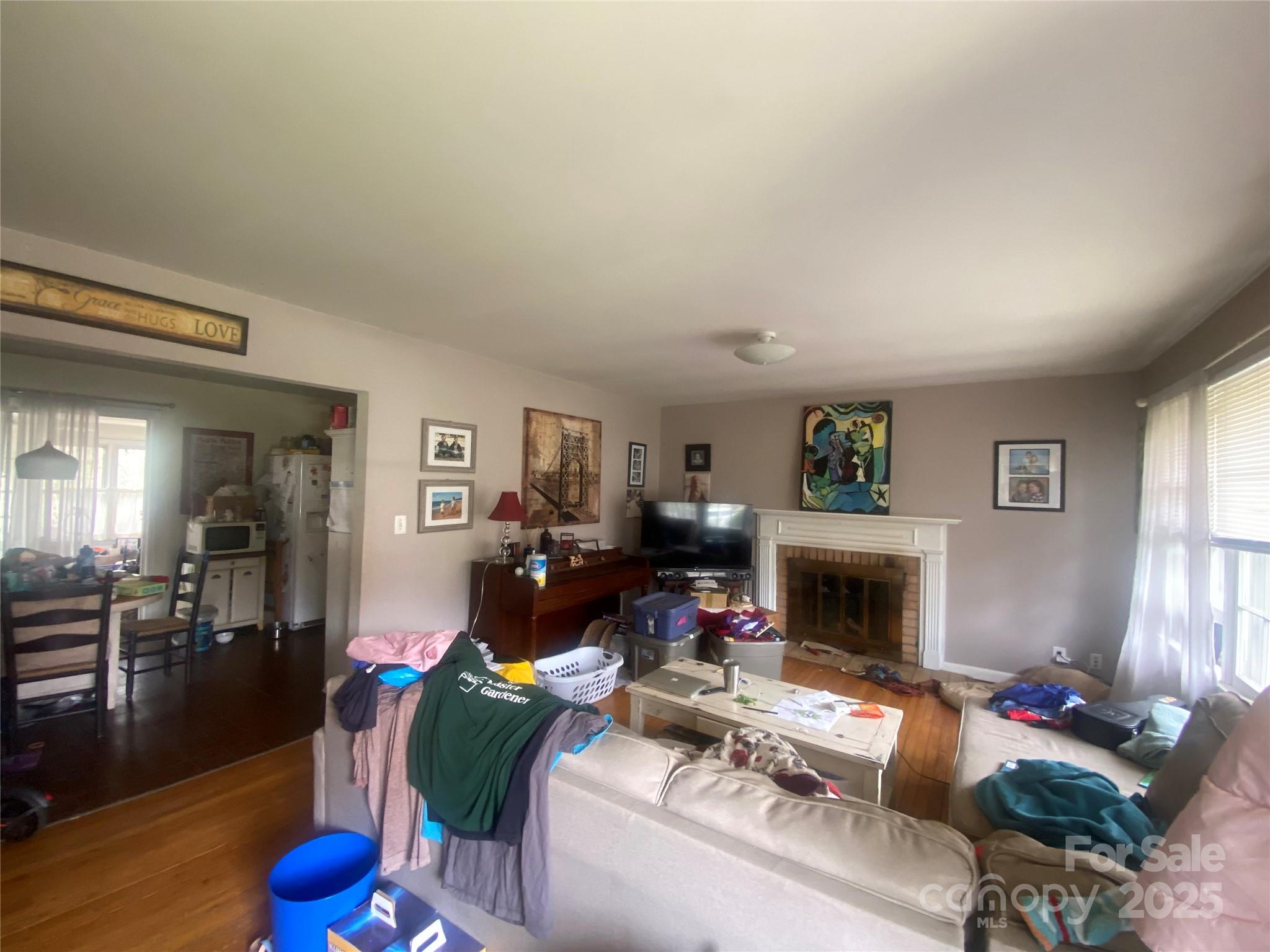 21 Birchwood Lane