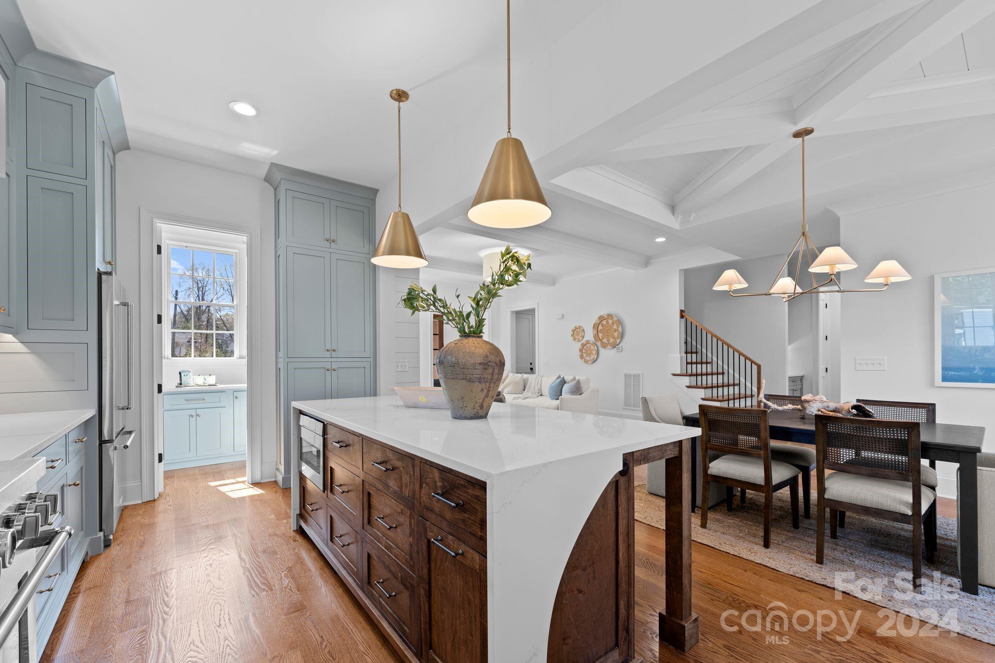 Villa Heights - Residential