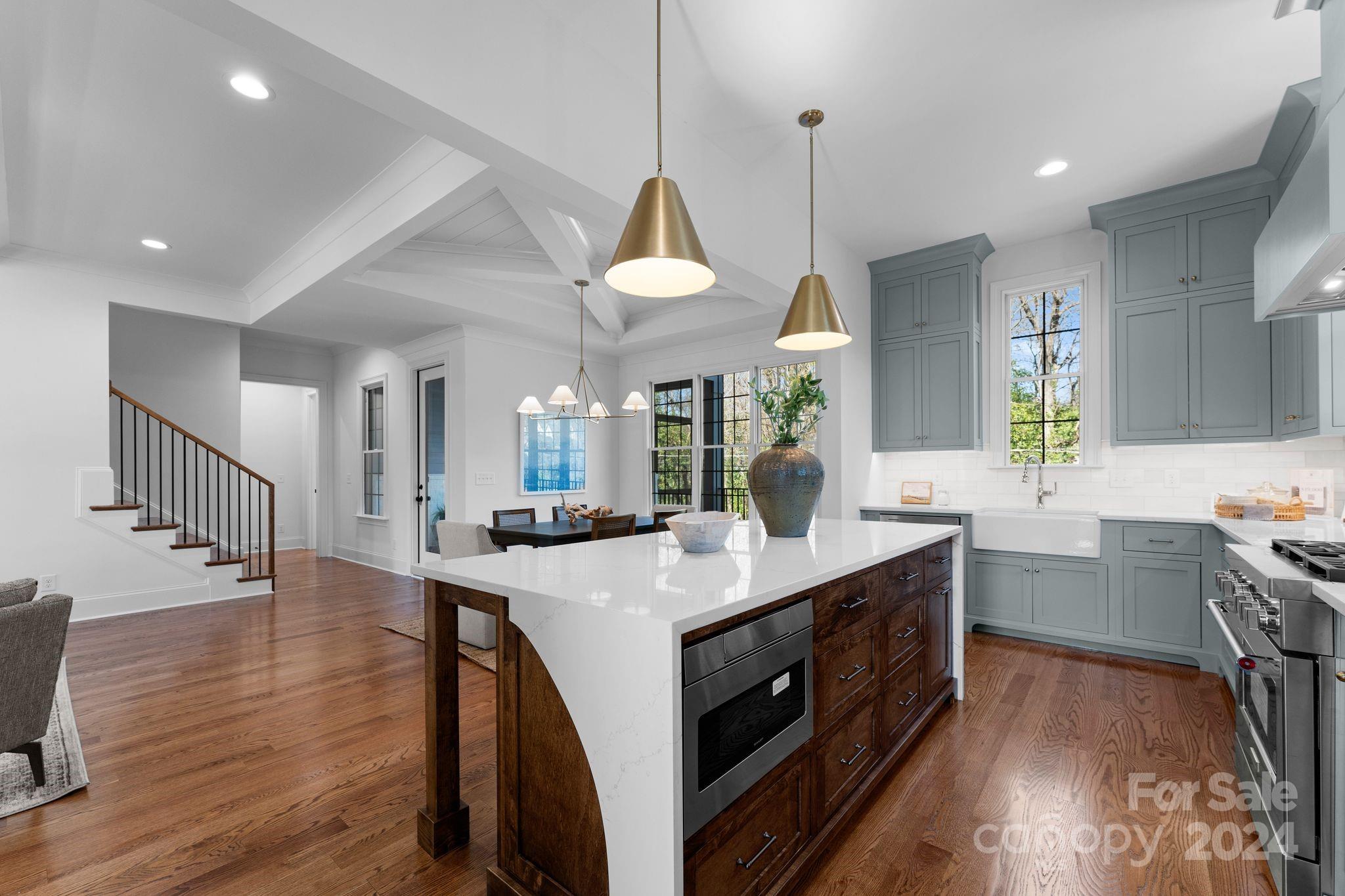 Villa Heights - Residential