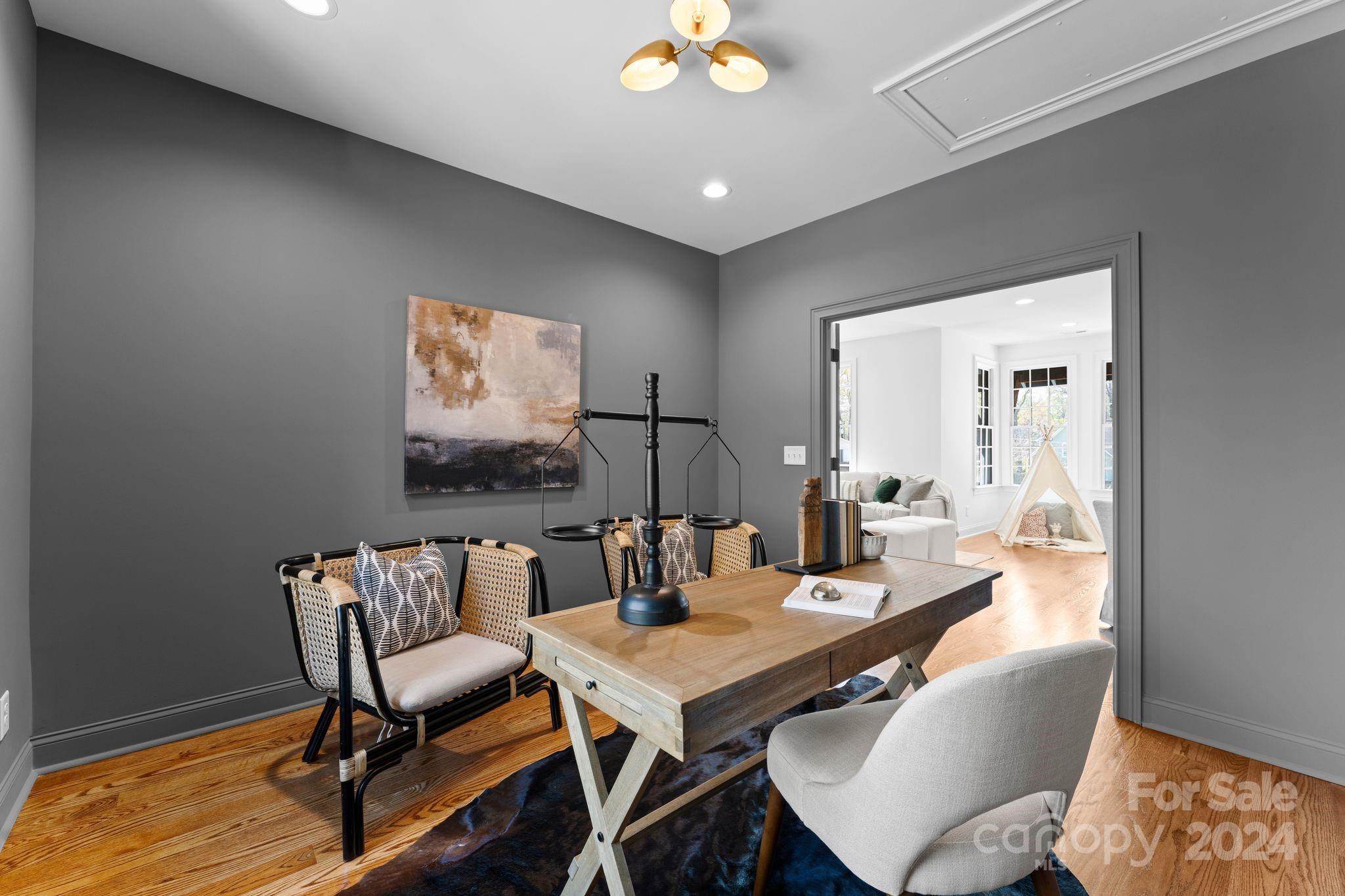 Villa Heights - Residential