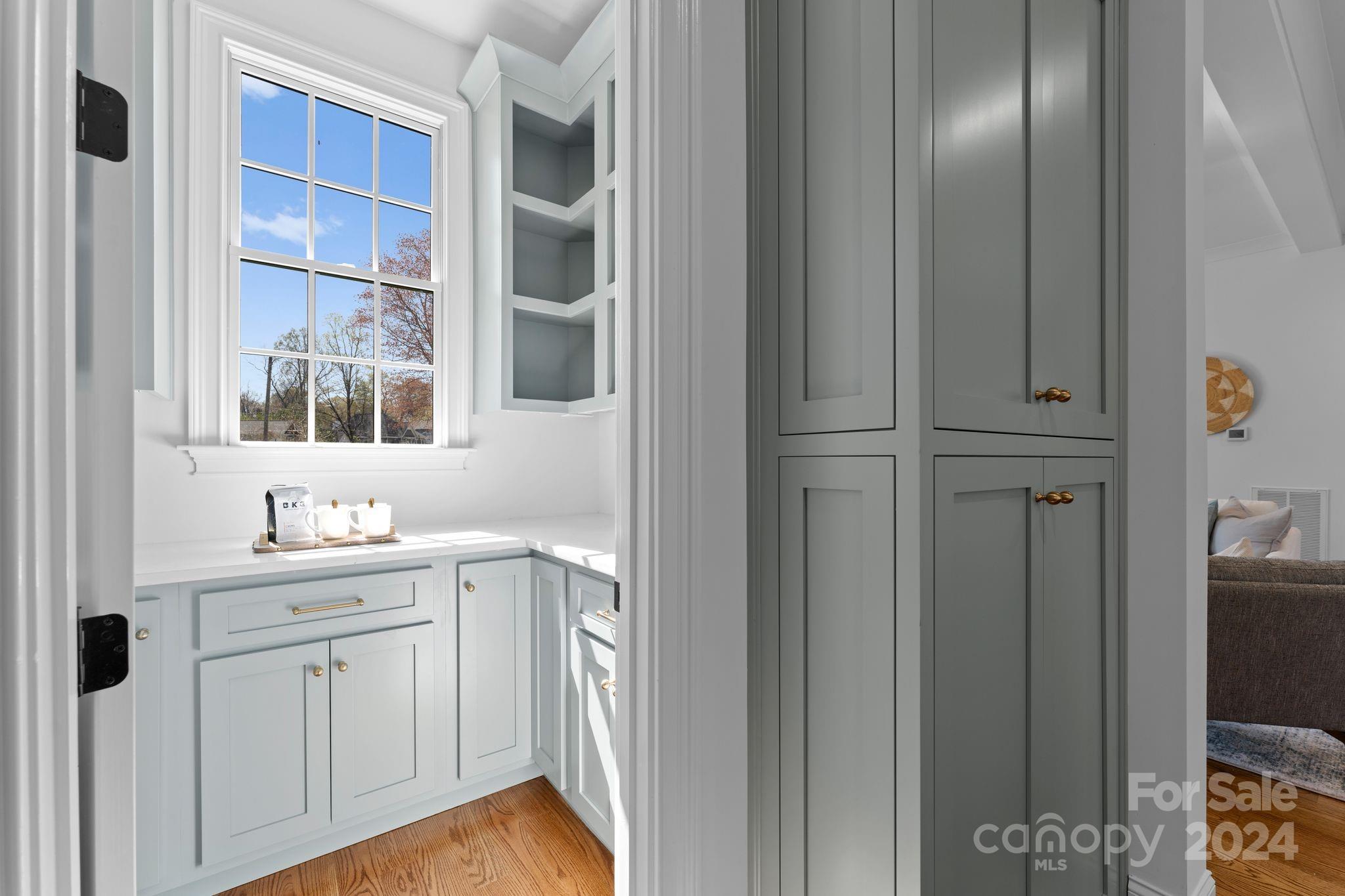 Villa Heights - Residential