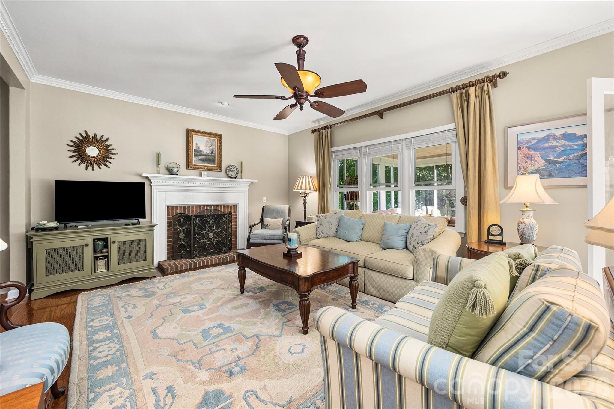 Feather Trace - Residential