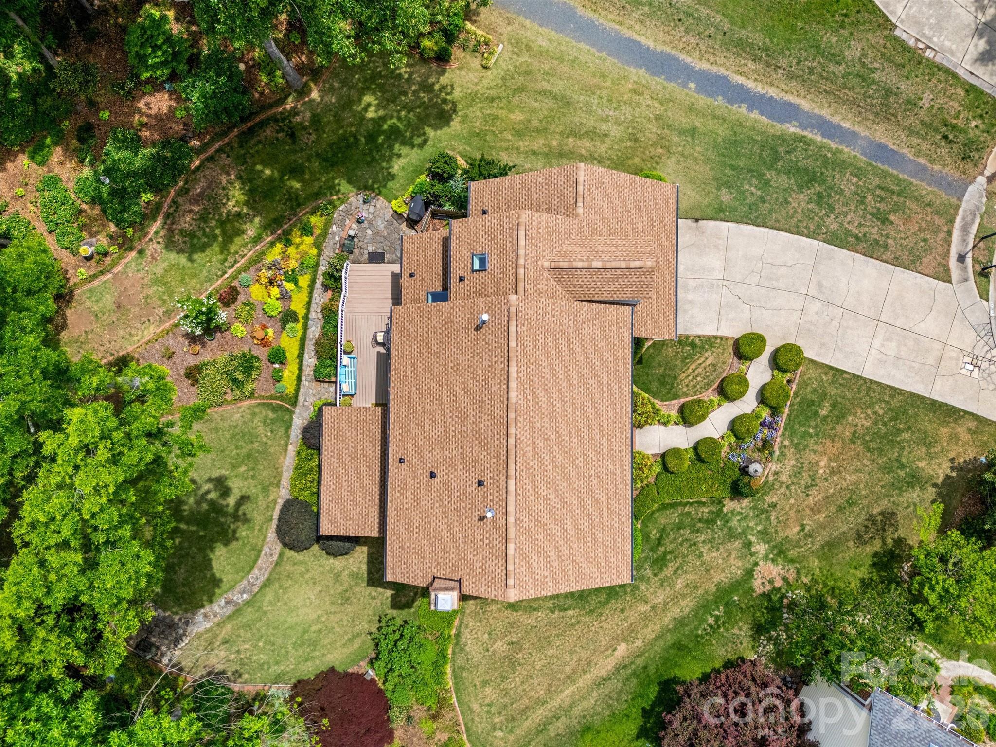 Feather Trace - Residential
