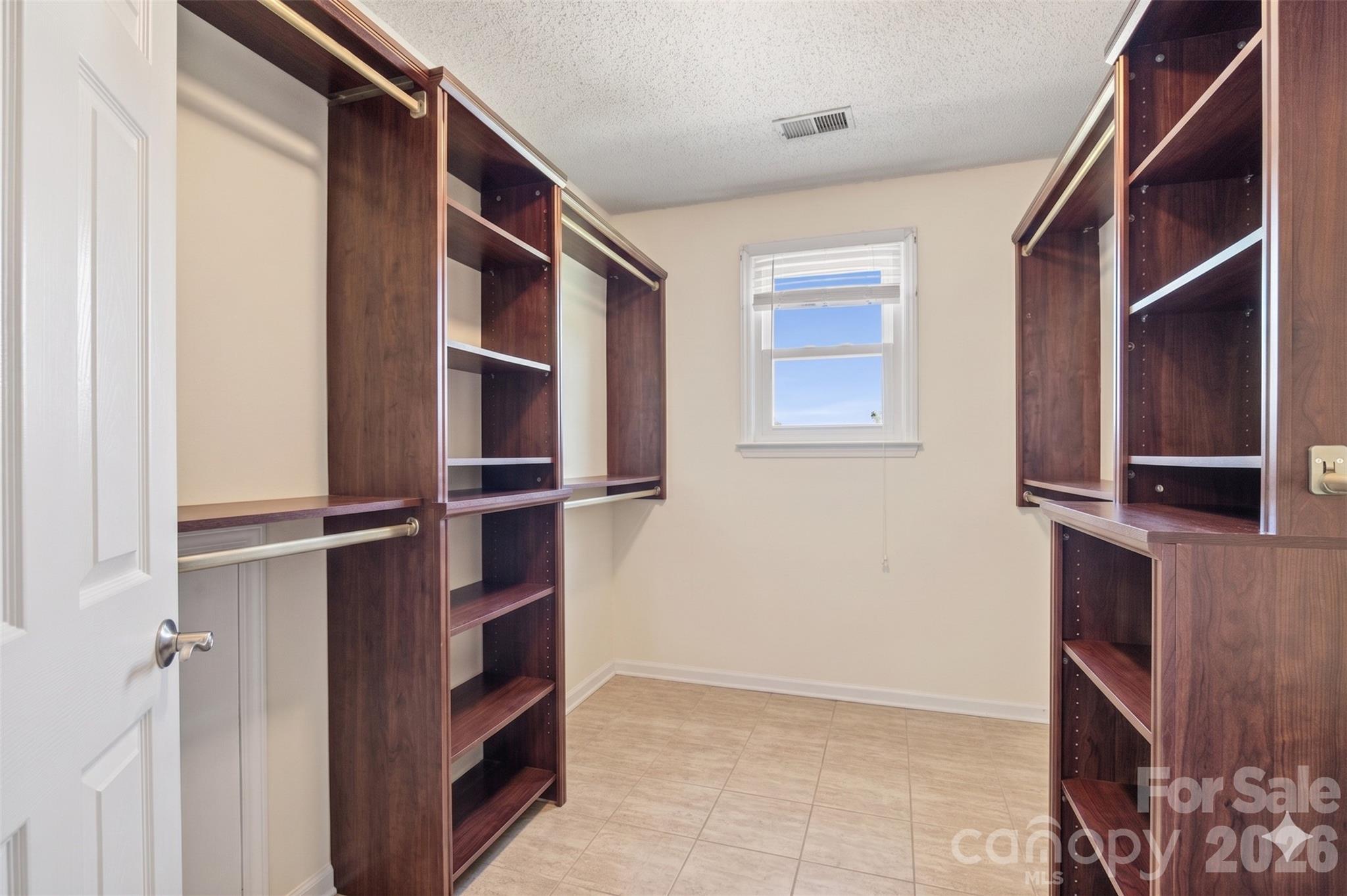 Feather Trace - Residential