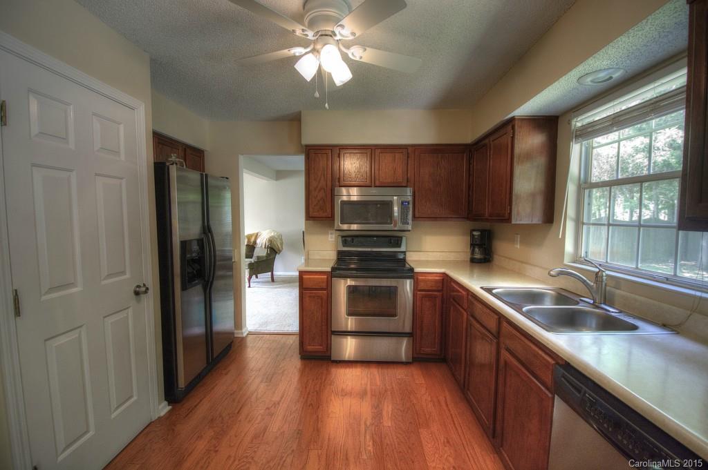 Woodside Village - Residential