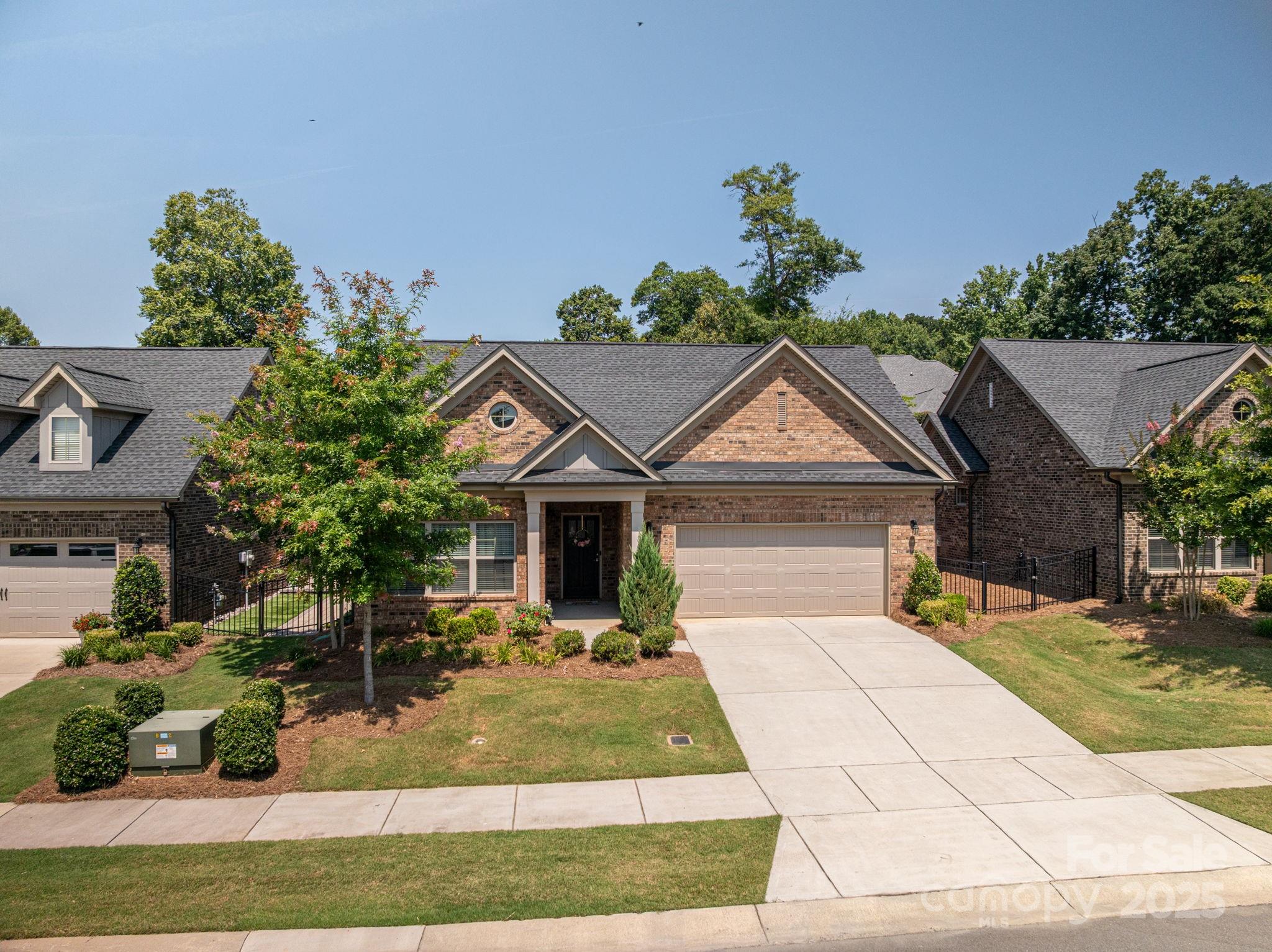 5268 Courtyard Lane