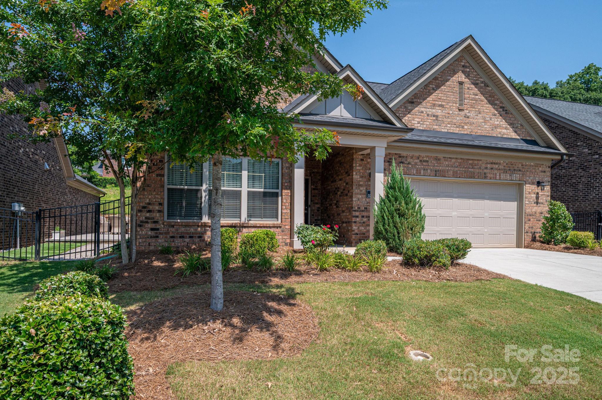 5268 Courtyard Lane