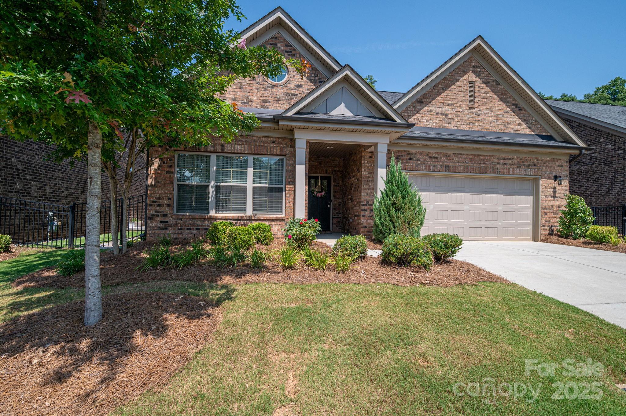 5268 Courtyard Lane