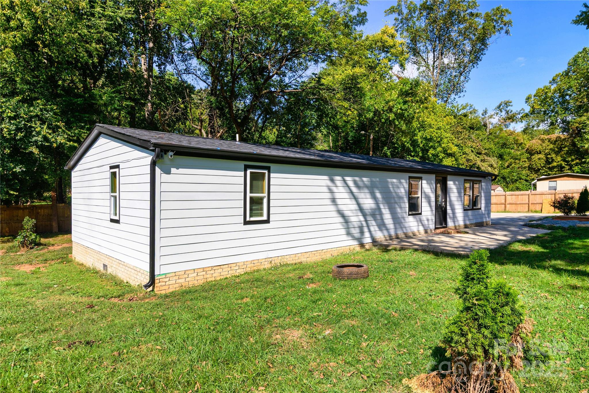 4946 Grand Canyon Road NW