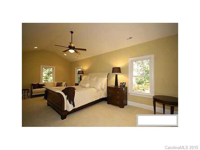 THE ARTS DISTRICT - Residential