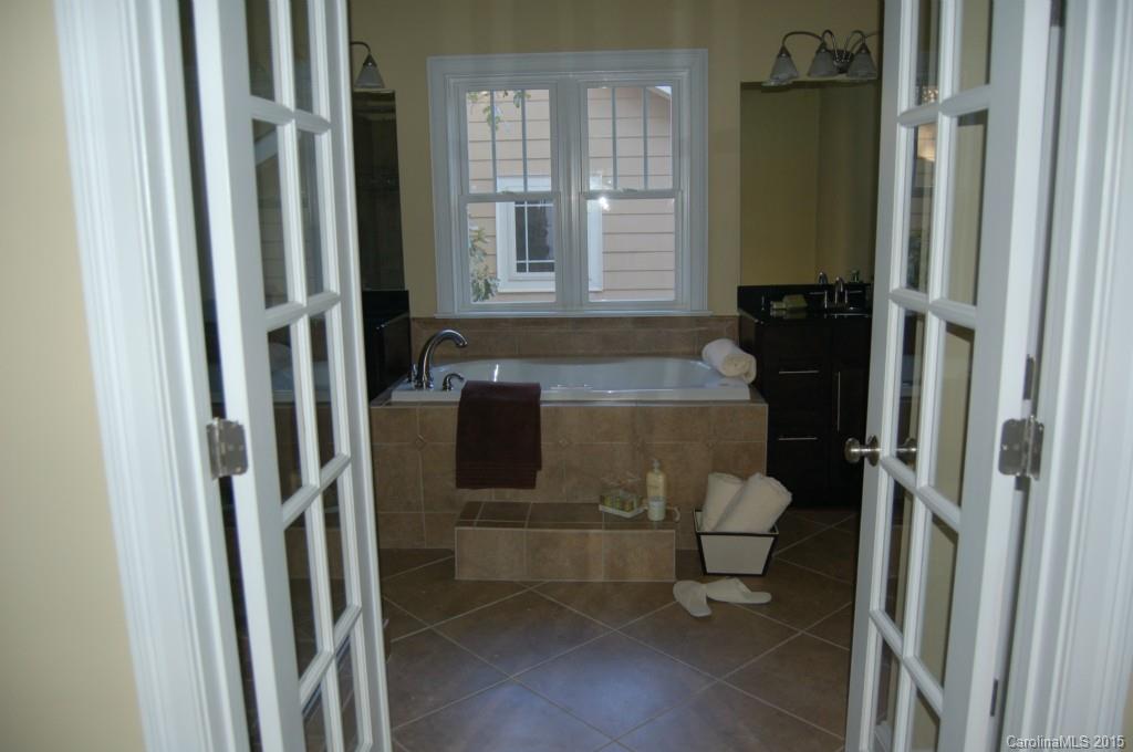 THE ARTS DISTRICT - Residential