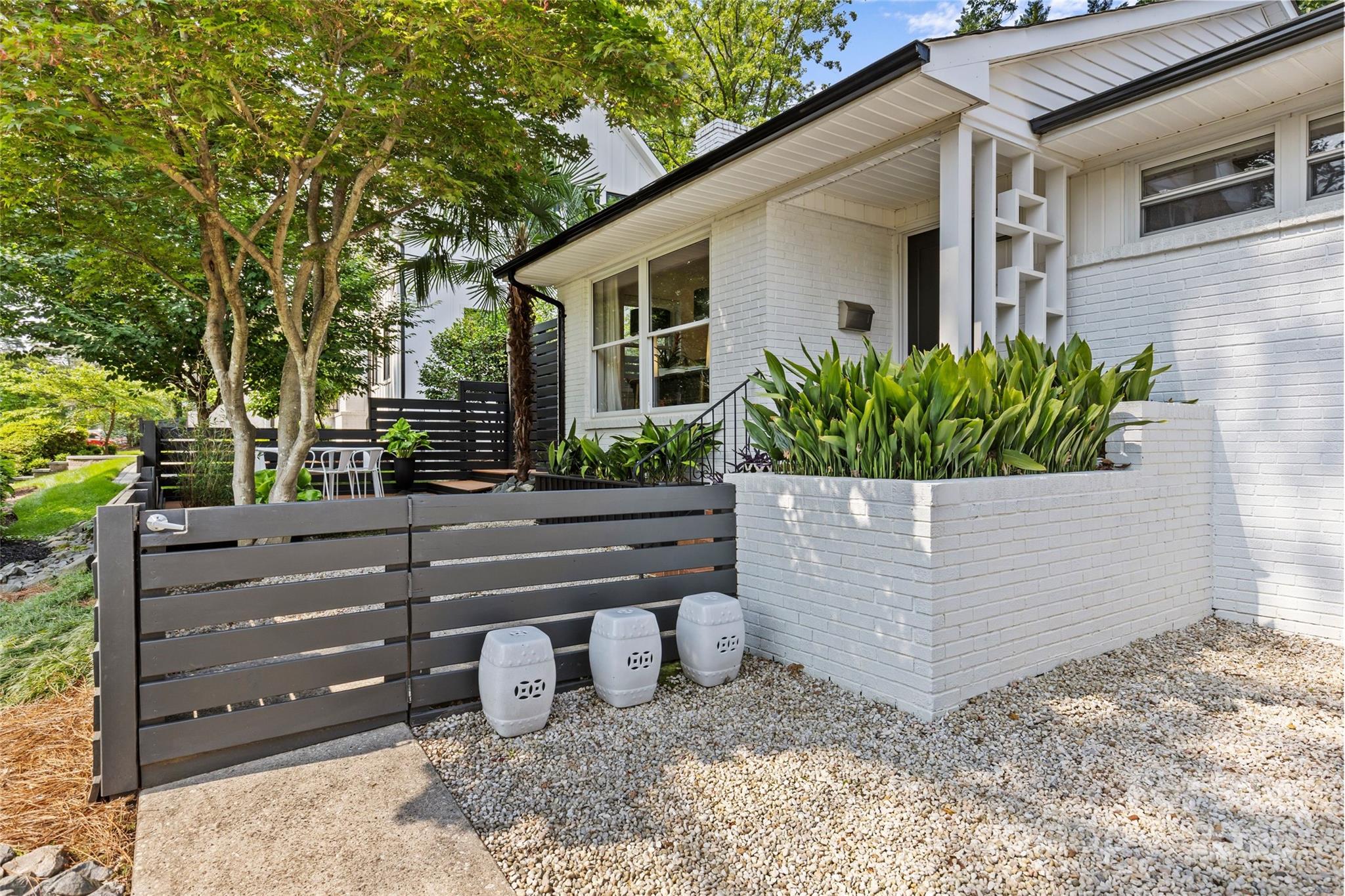 2424 Cumberland Avenue