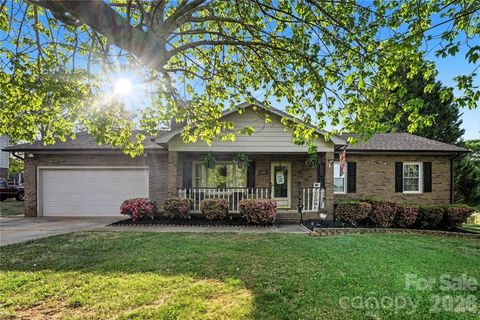 Photo of 1451 31st Street Place NE, Conover, NC 28613 (MLS # 4370639)