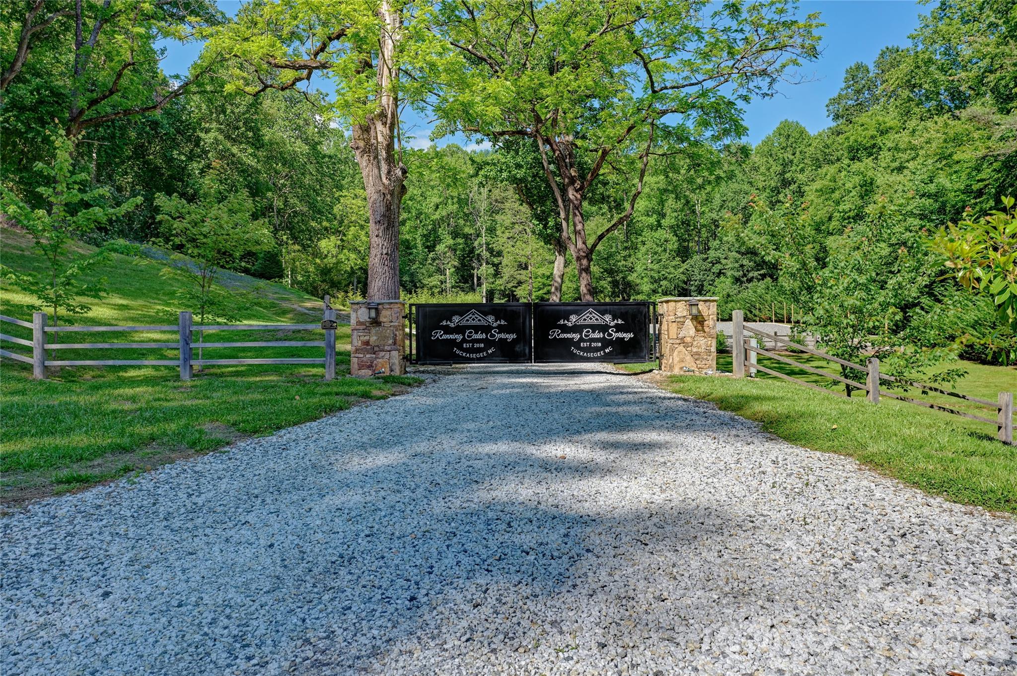 4017 Canada Road, Tuckasegee, NC, 28783